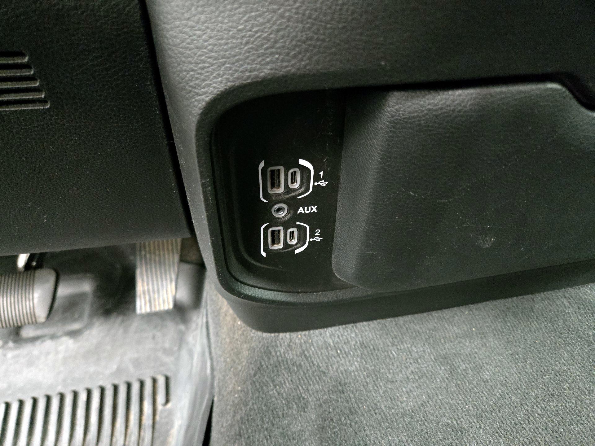 Thumbnail: 2021 RAM 1500 - 18