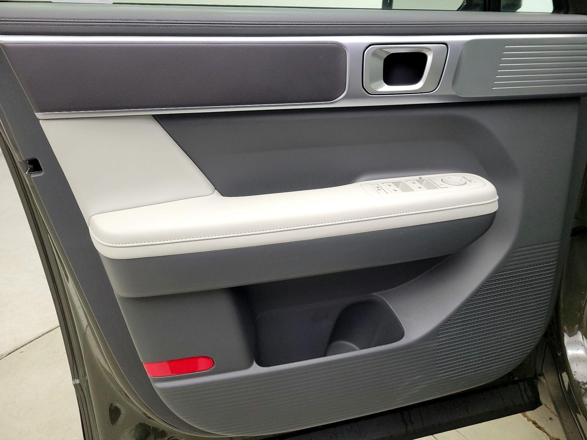 Thumbnail: 2025 Hyundai Santa Fe - 12