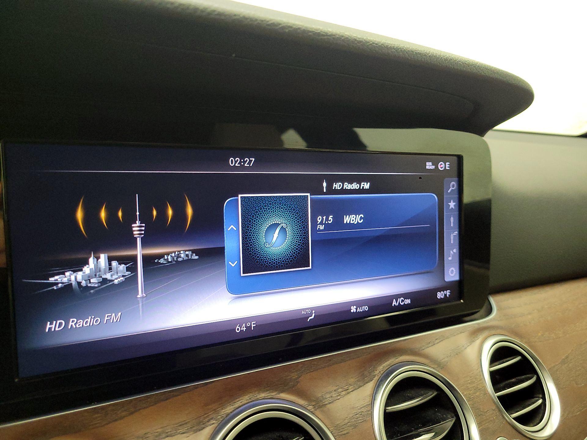 Thumbnail: 2017 Mercedes-Benz E-Class - 16