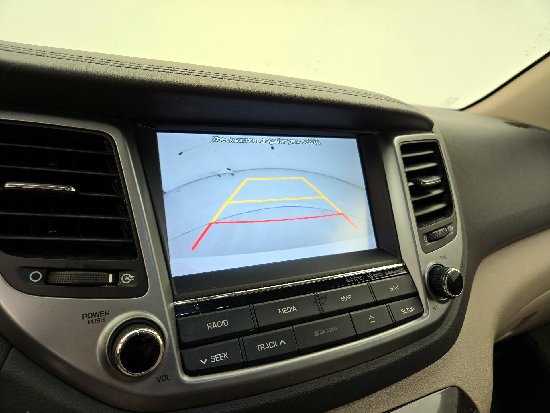 Thumbnail: 2018 Hyundai Tucson - 15