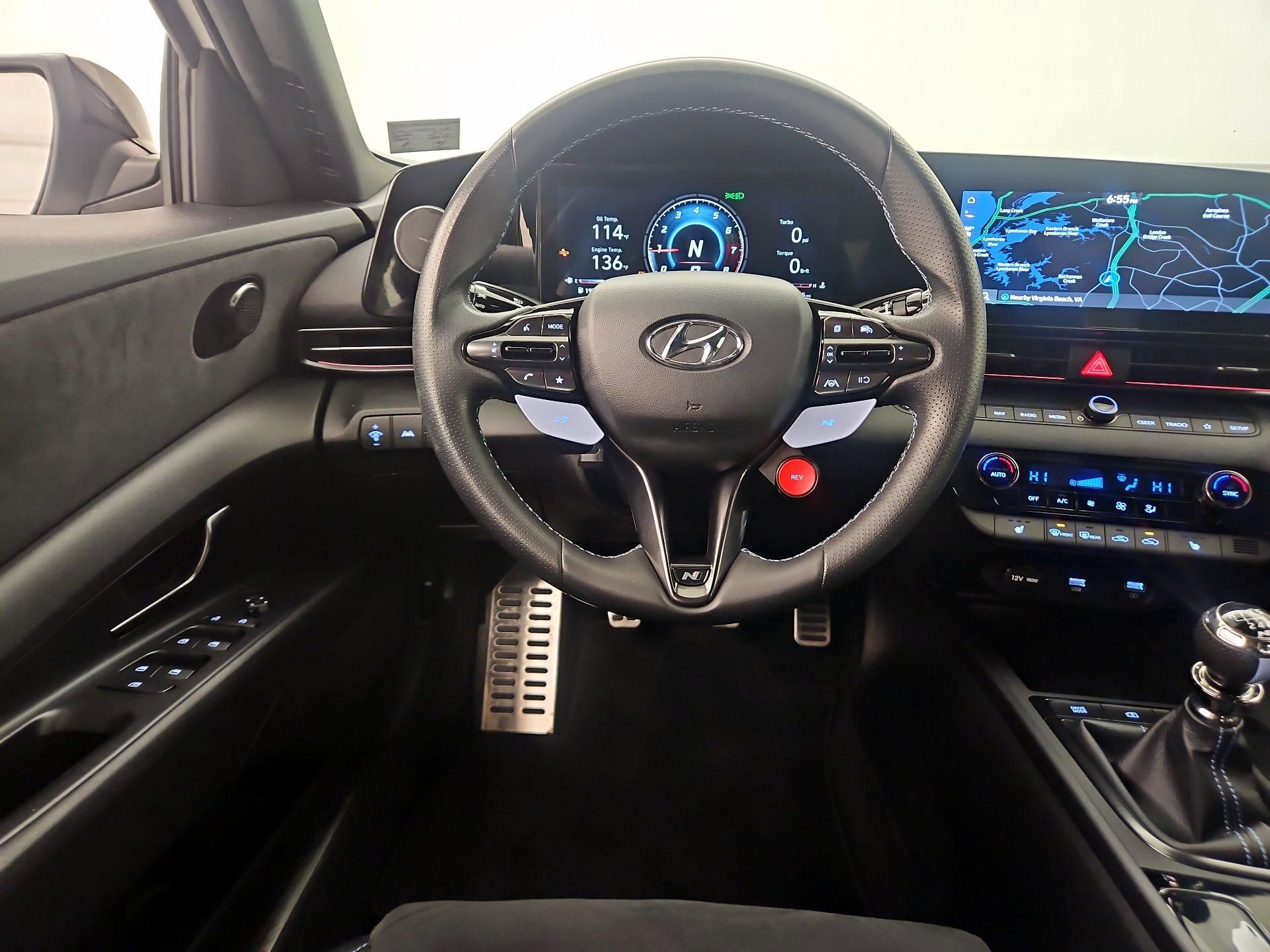 Thumbnail: 2023 Hyundai Elantra - 10