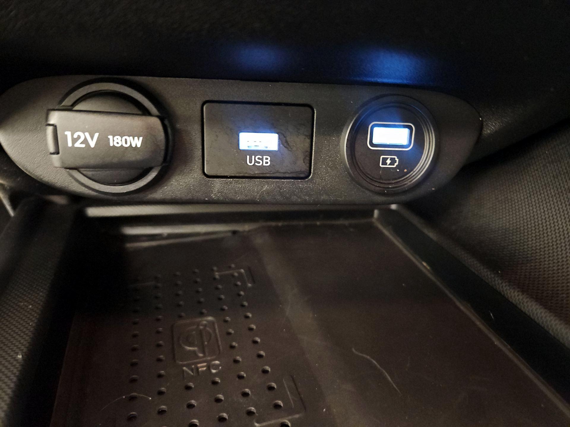 Thumbnail: 2023 Hyundai Elantra - 19