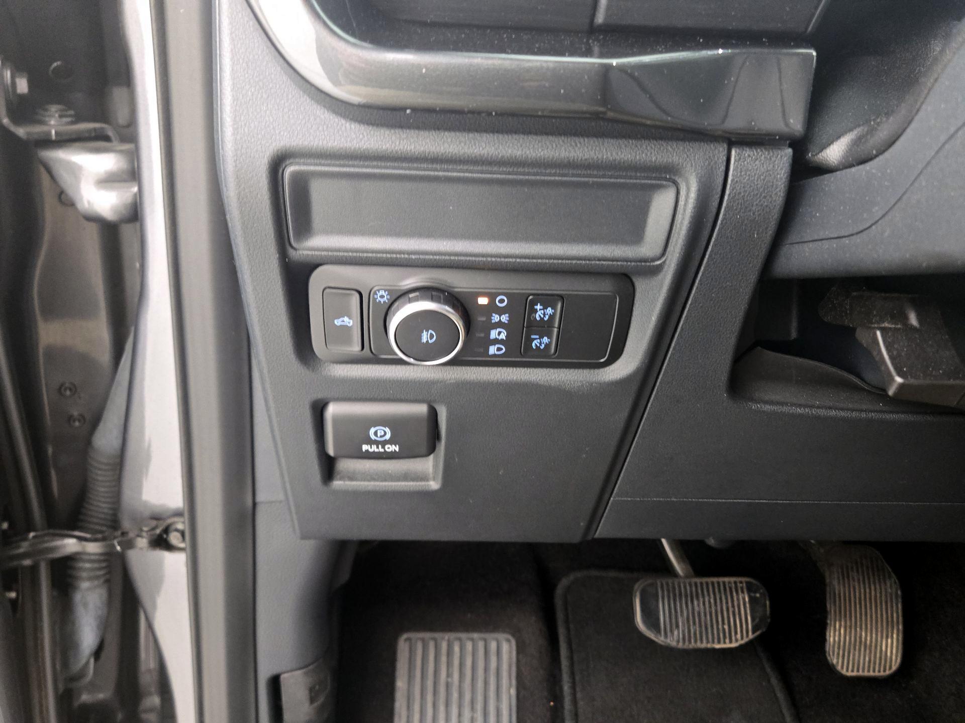 Thumbnail: 2022 Ford F-150 - 13