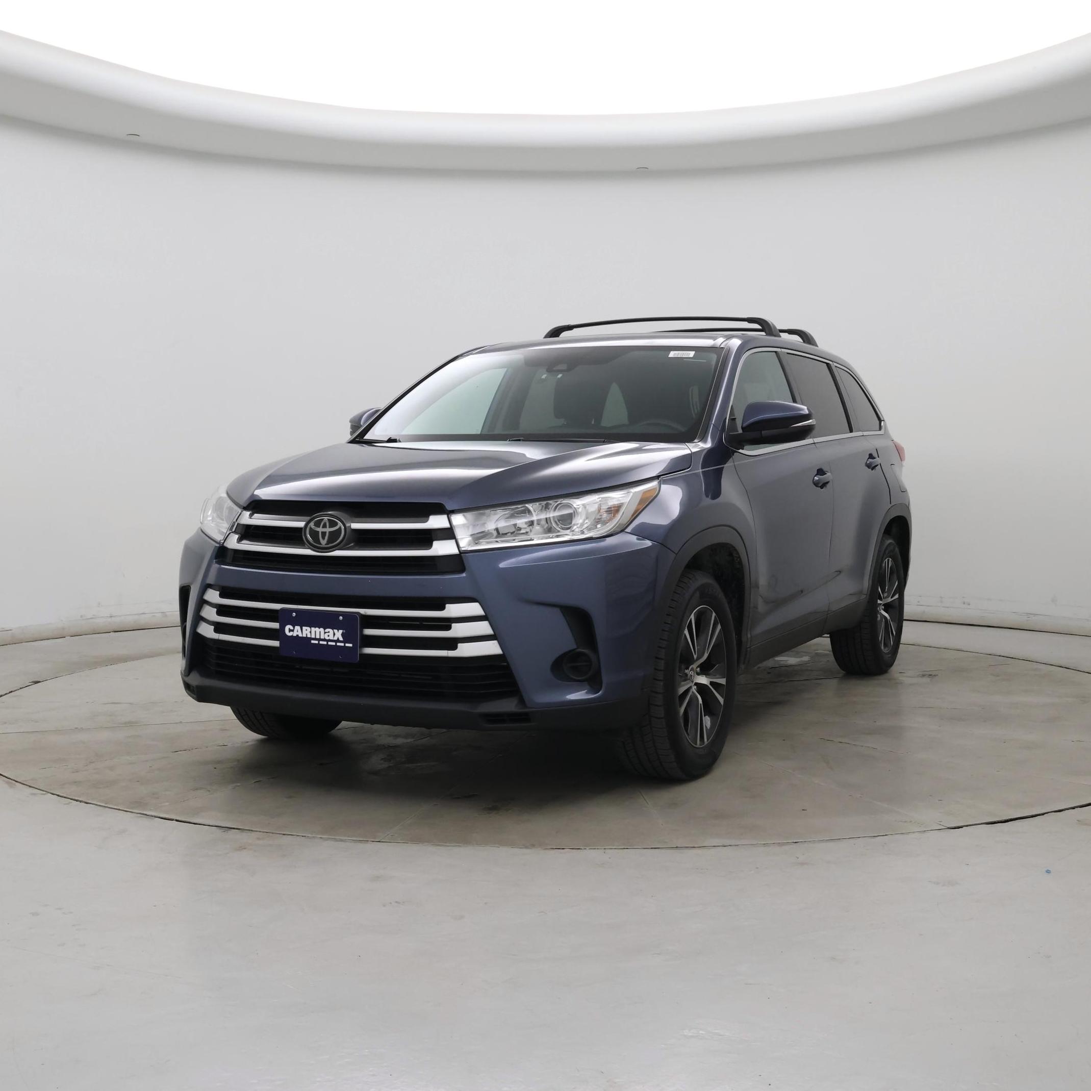 Thumbnail: 2019 Toyota Highlander - 4