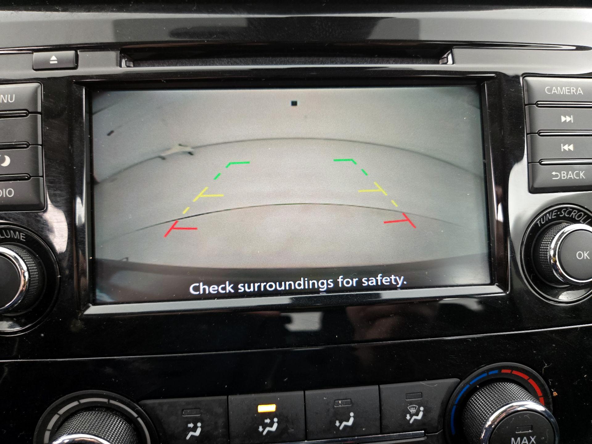 Thumbnail: 2020 Nissan Rogue Sport - 14