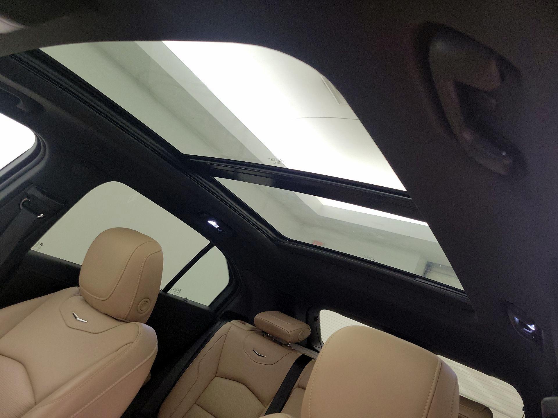 Thumbnail: 2025 Cadillac XT4 - 20