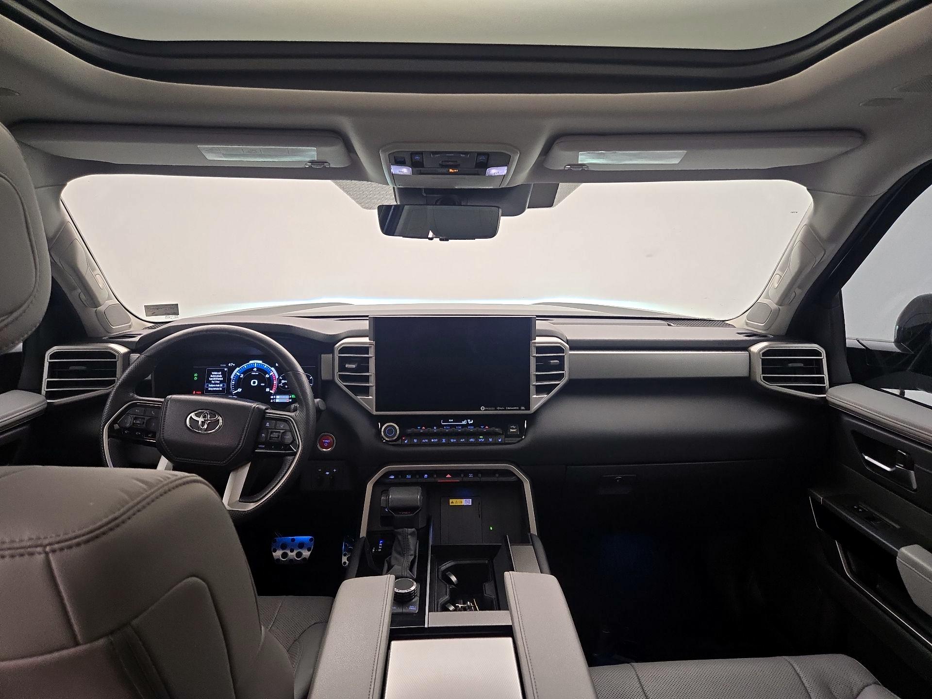 Thumbnail: 2024 Toyota Sequoia - 9