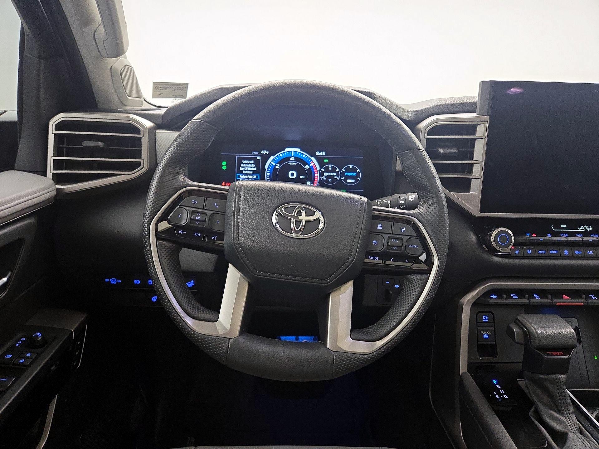 Thumbnail: 2024 Toyota Sequoia - 10