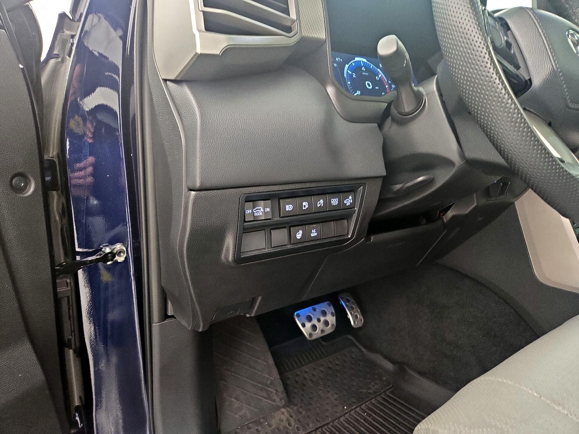 Thumbnail: 2024 Toyota Sequoia - 13