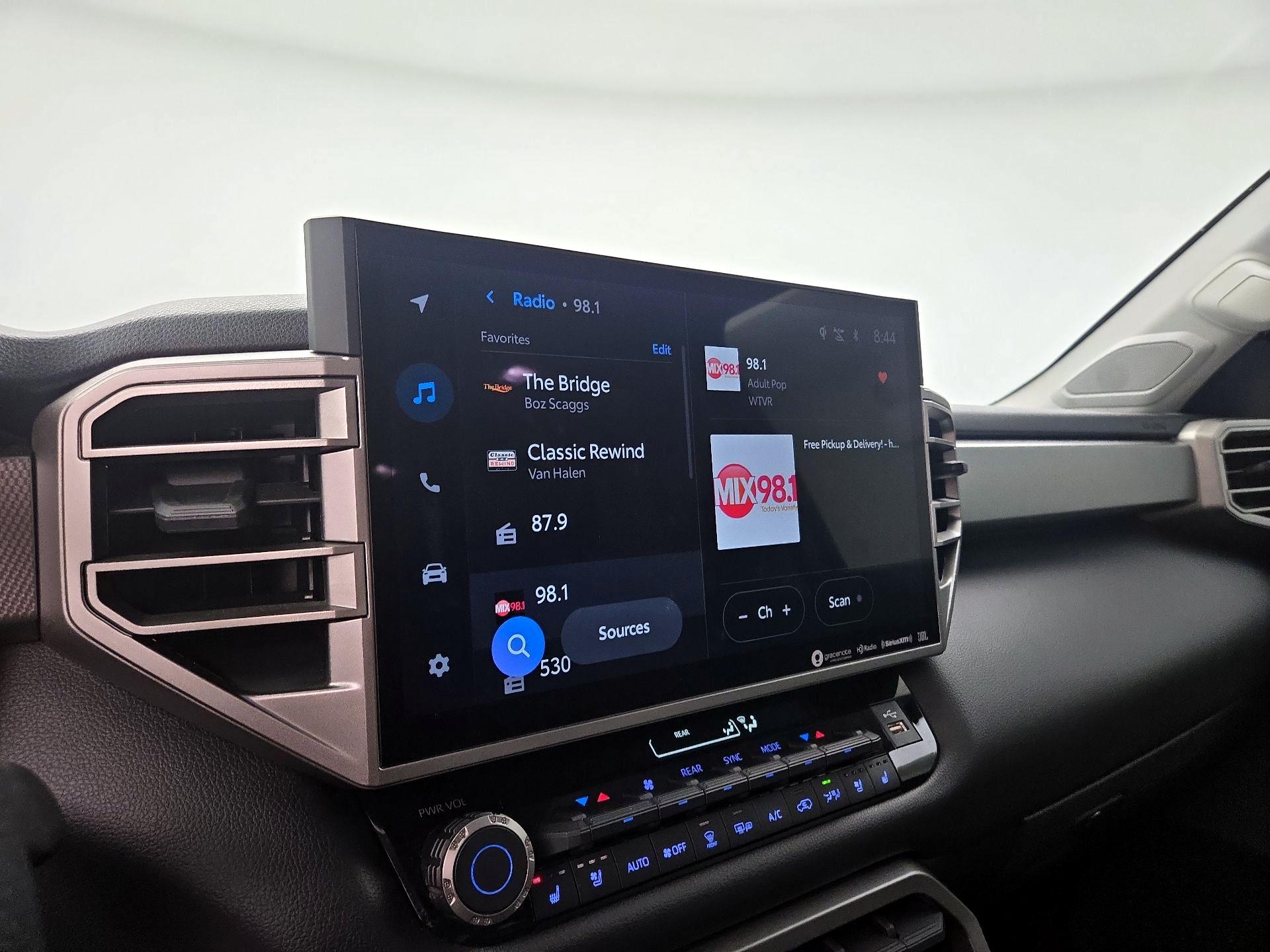 Thumbnail: 2024 Toyota Sequoia - 15