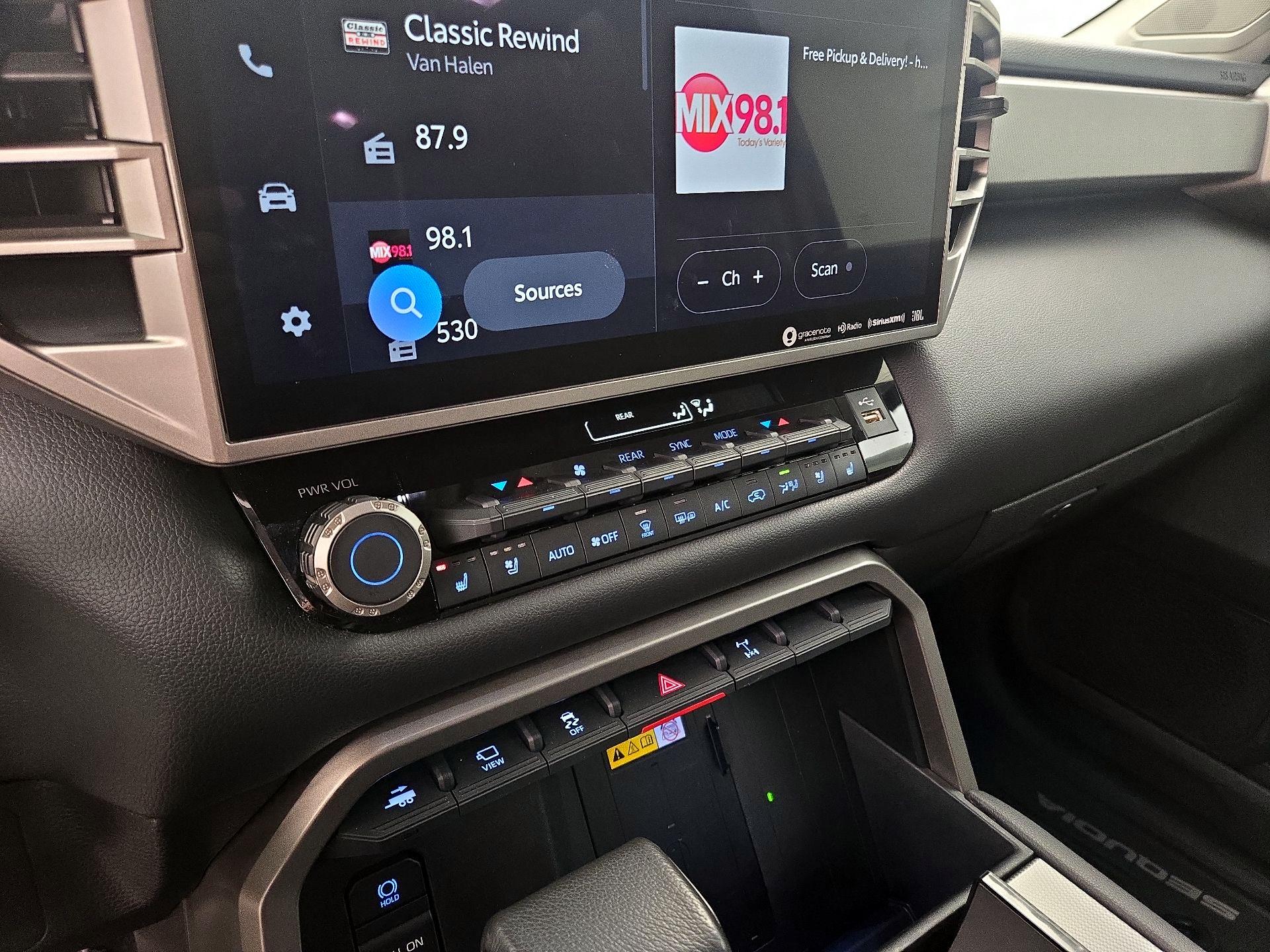 Thumbnail: 2024 Toyota Sequoia - 16