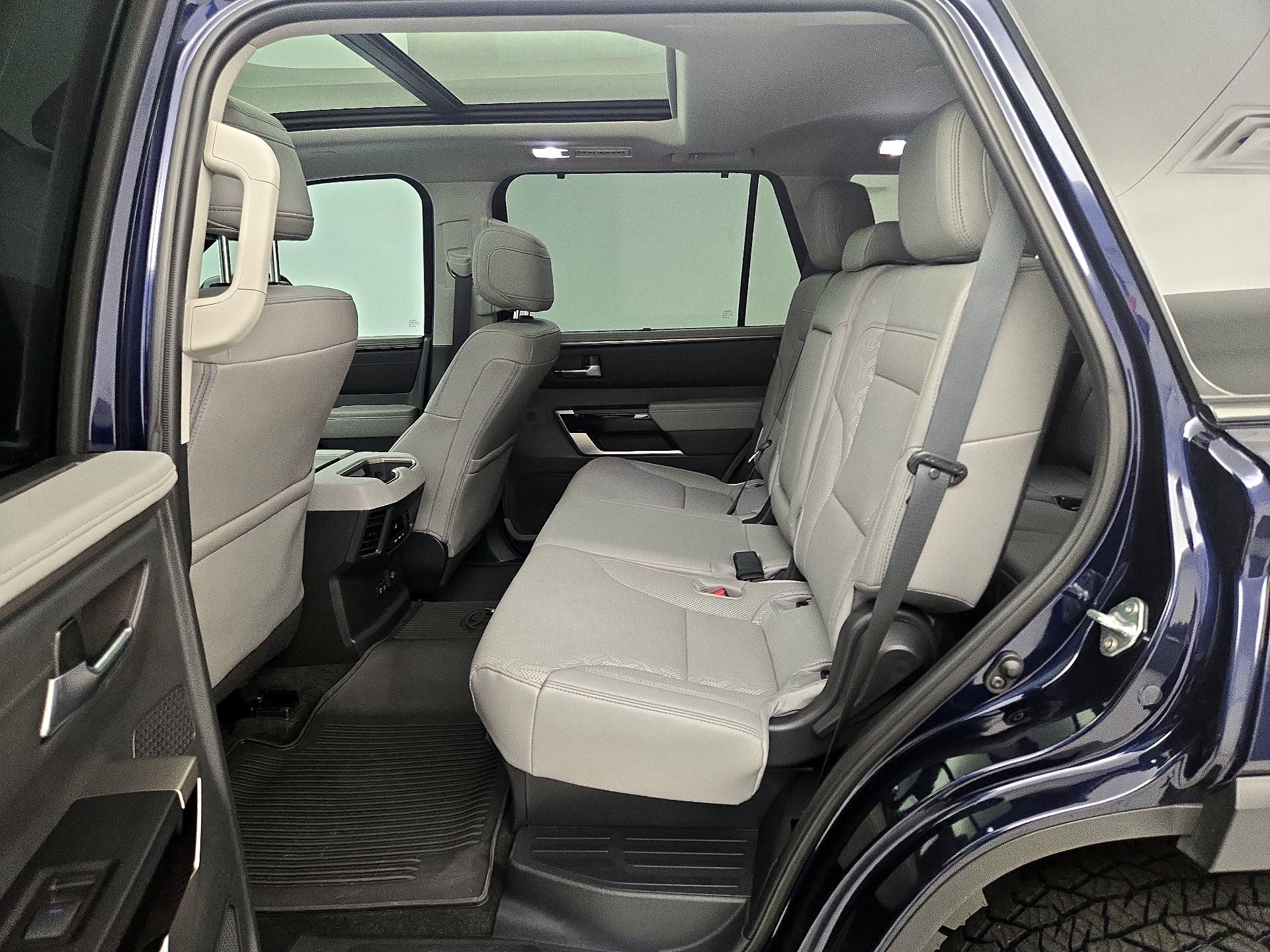 Thumbnail: 2024 Toyota Sequoia - 20