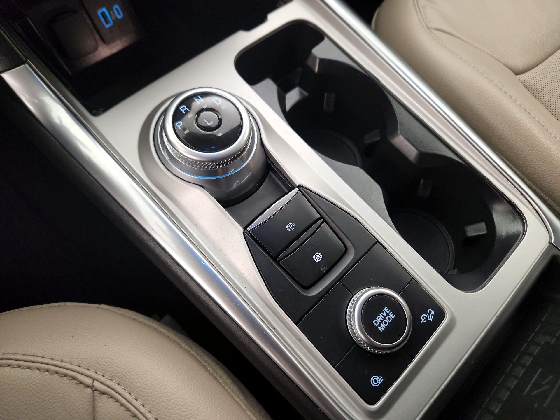 Thumbnail: 2023 Ford Explorer - 18