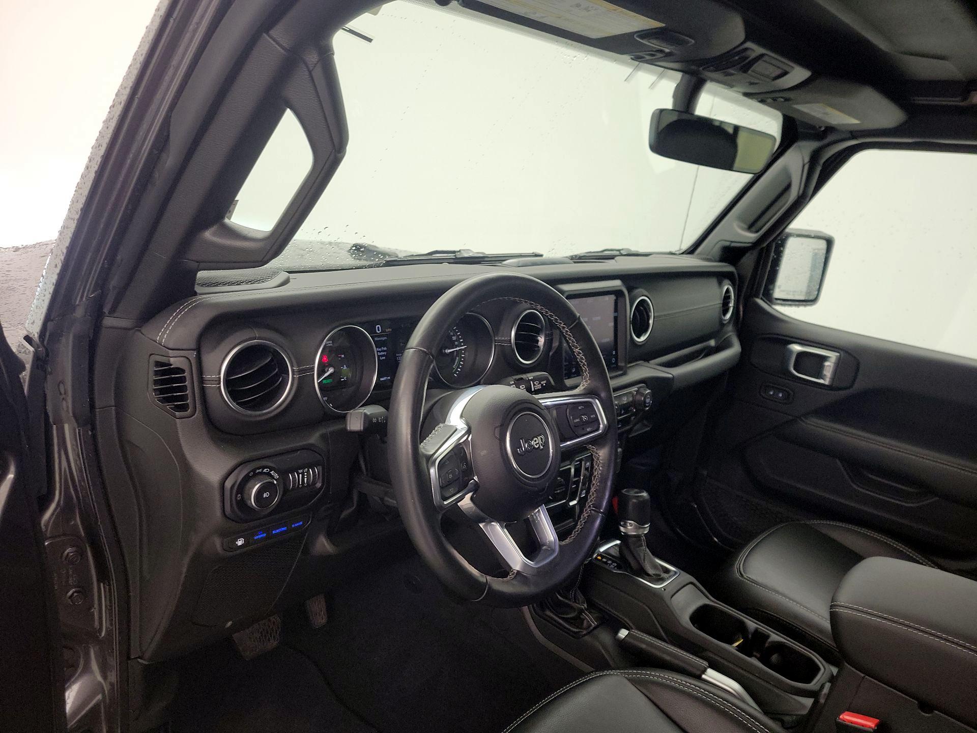 Thumbnail: 2022 Jeep Wrangler - 9