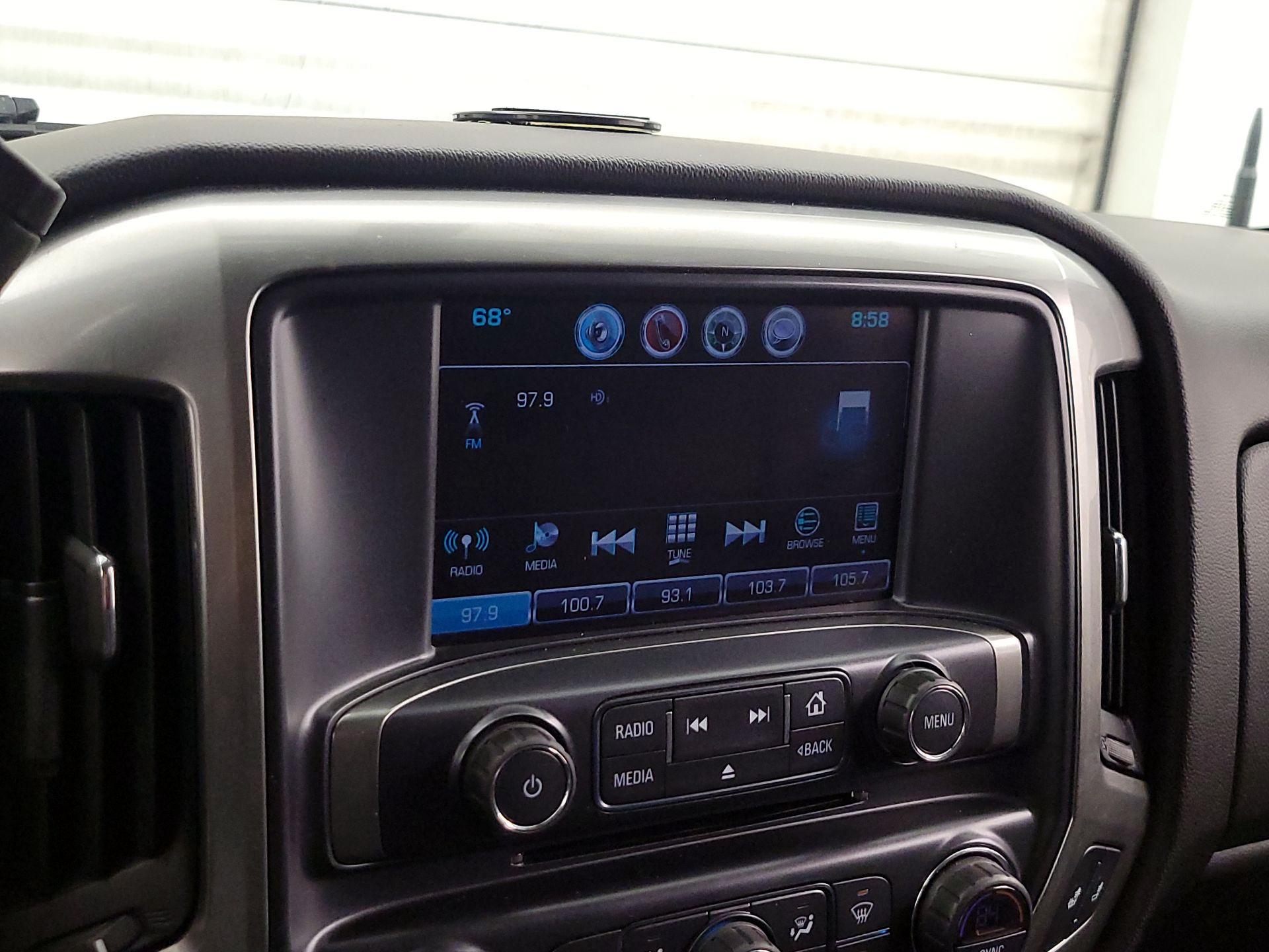 Thumbnail: 2017 Chevrolet Silverado 1500 - 15