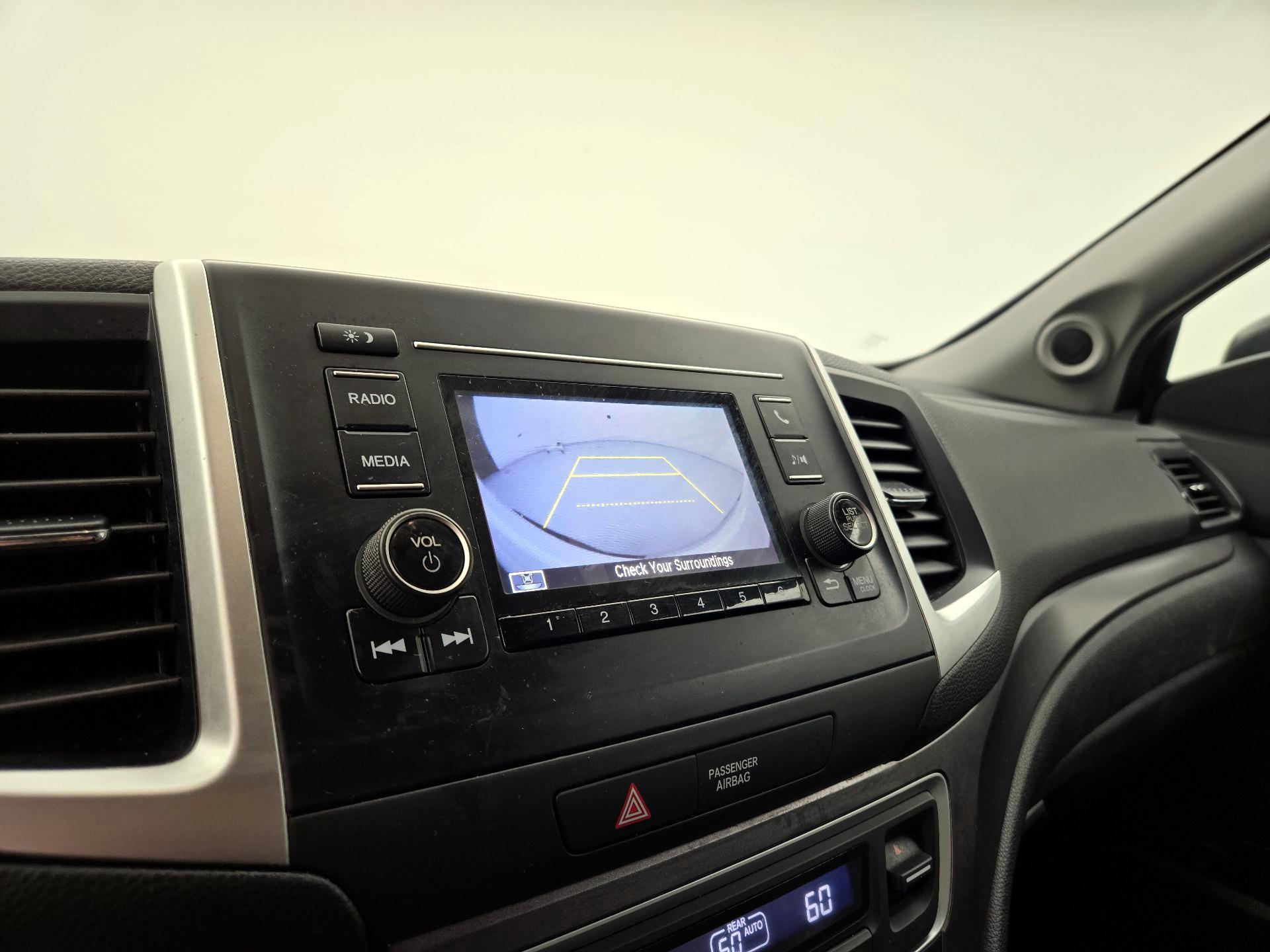 Thumbnail: 2019 Honda Ridgeline - 14