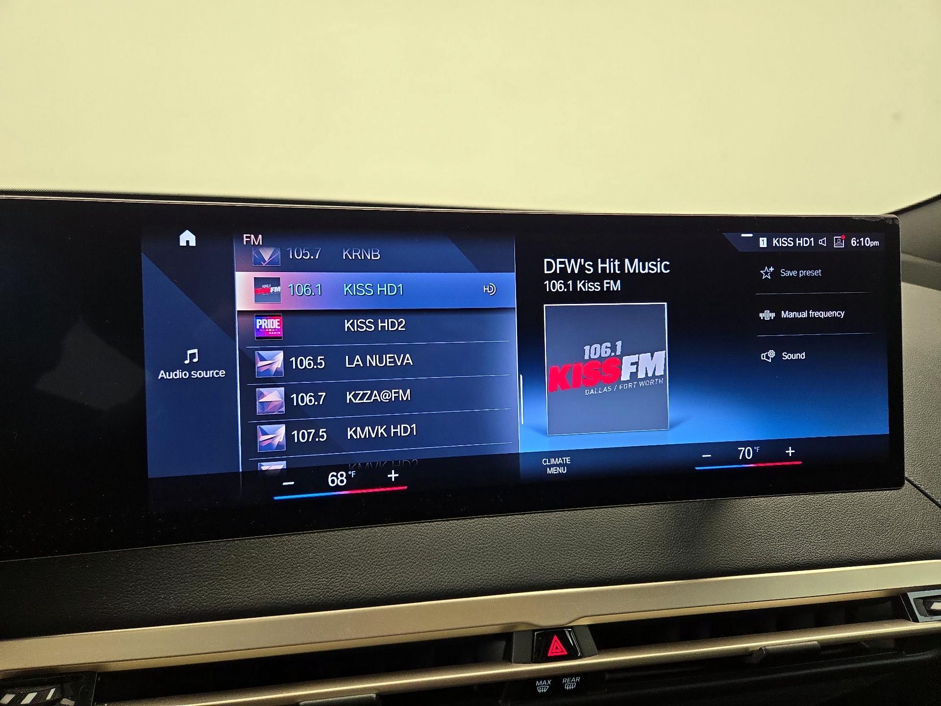 Thumbnail: 2023 BMW iX - 16