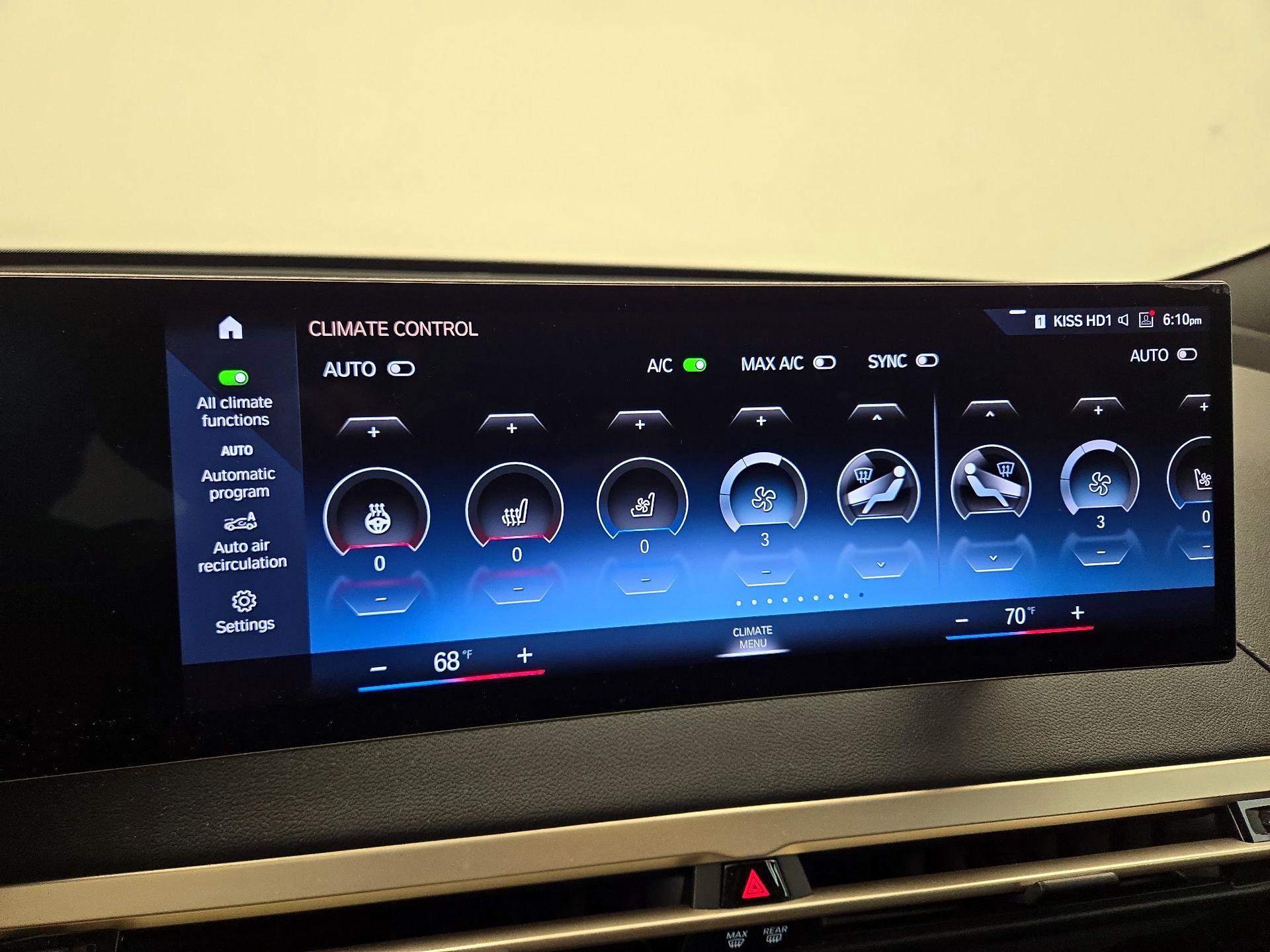 Thumbnail: 2023 BMW iX - 17