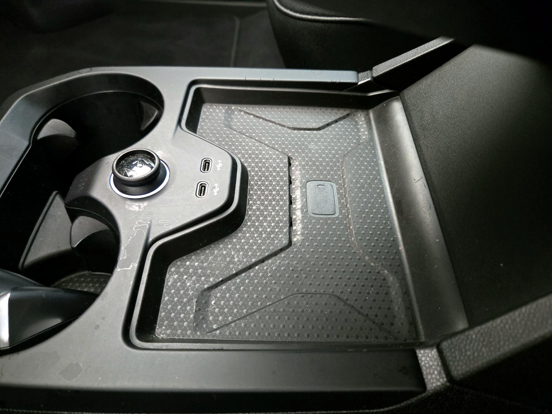 Thumbnail: 2023 BMW iX - 19