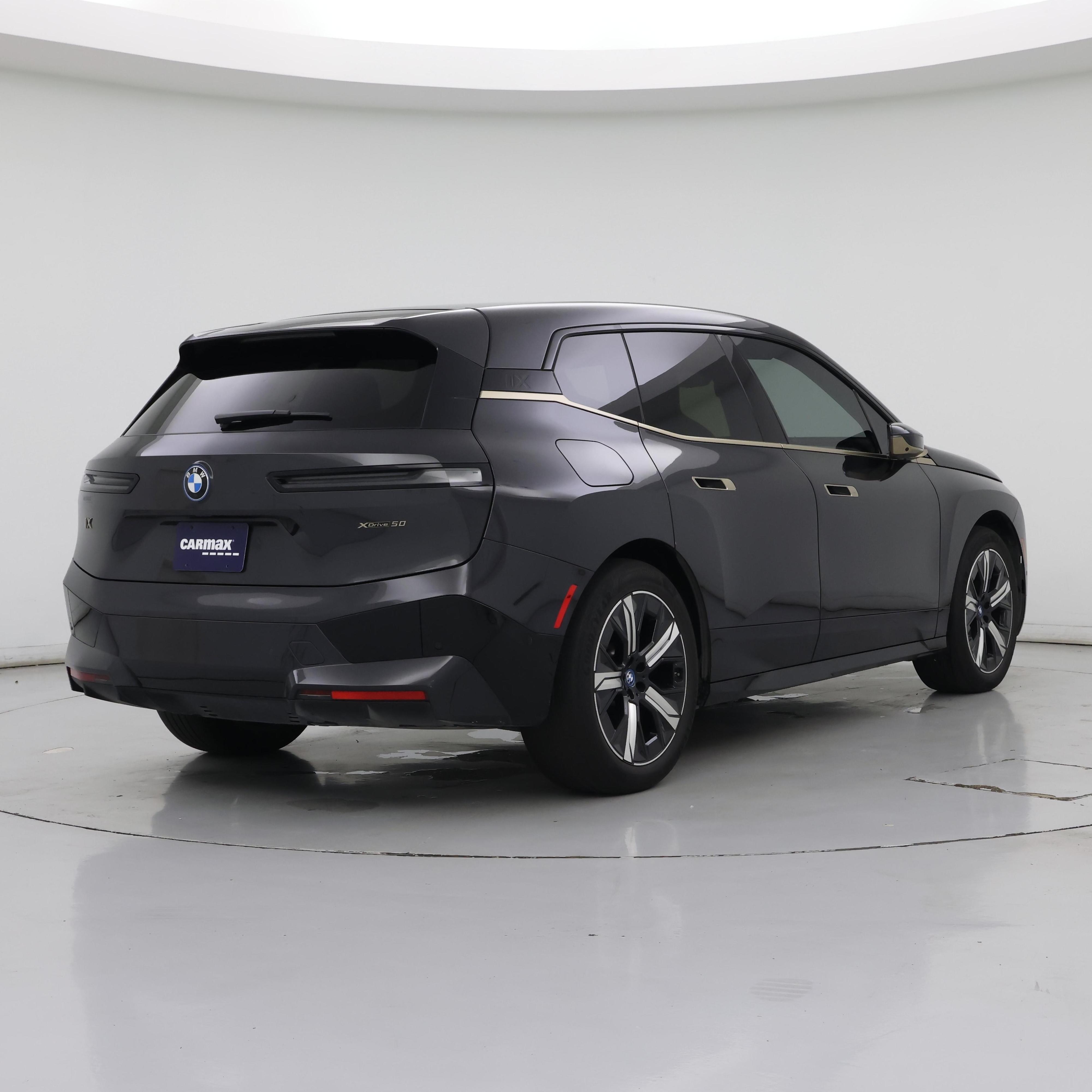 Thumbnail: 2023 BMW iX - 8