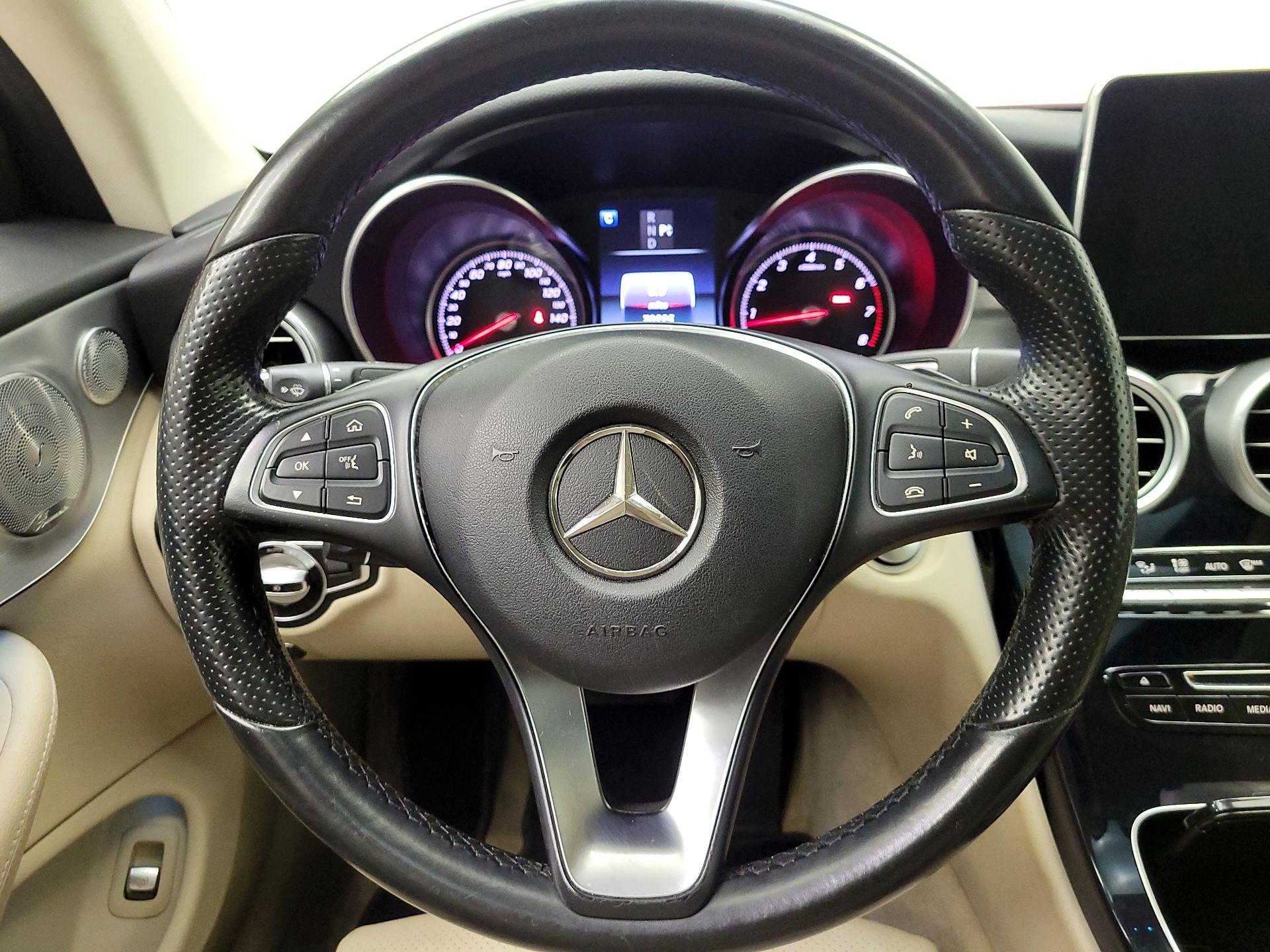 Thumbnail: 2017 Mercedes-Benz C-Class - 10
