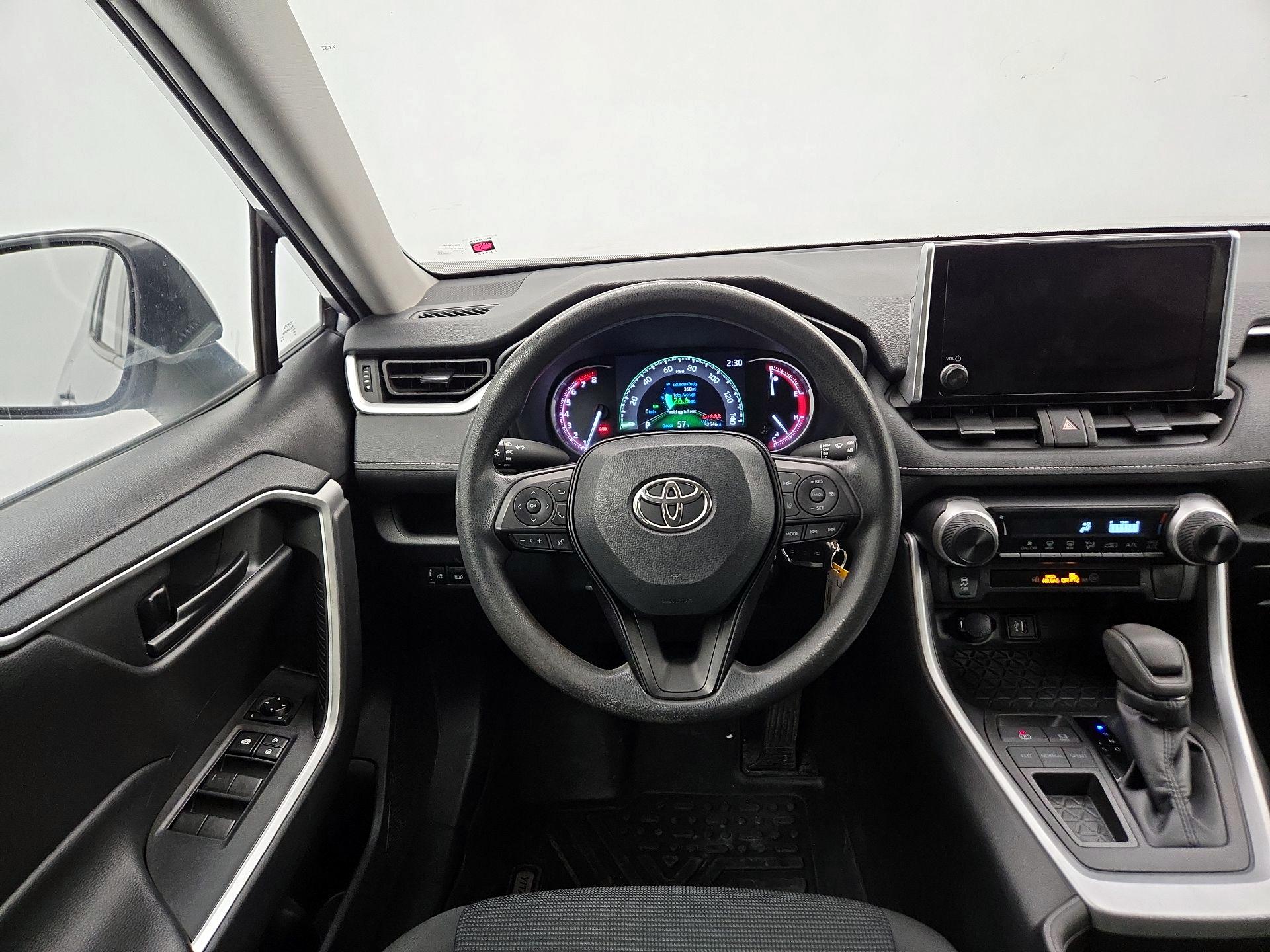 Thumbnail: 2023 Toyota RAV4 - 10