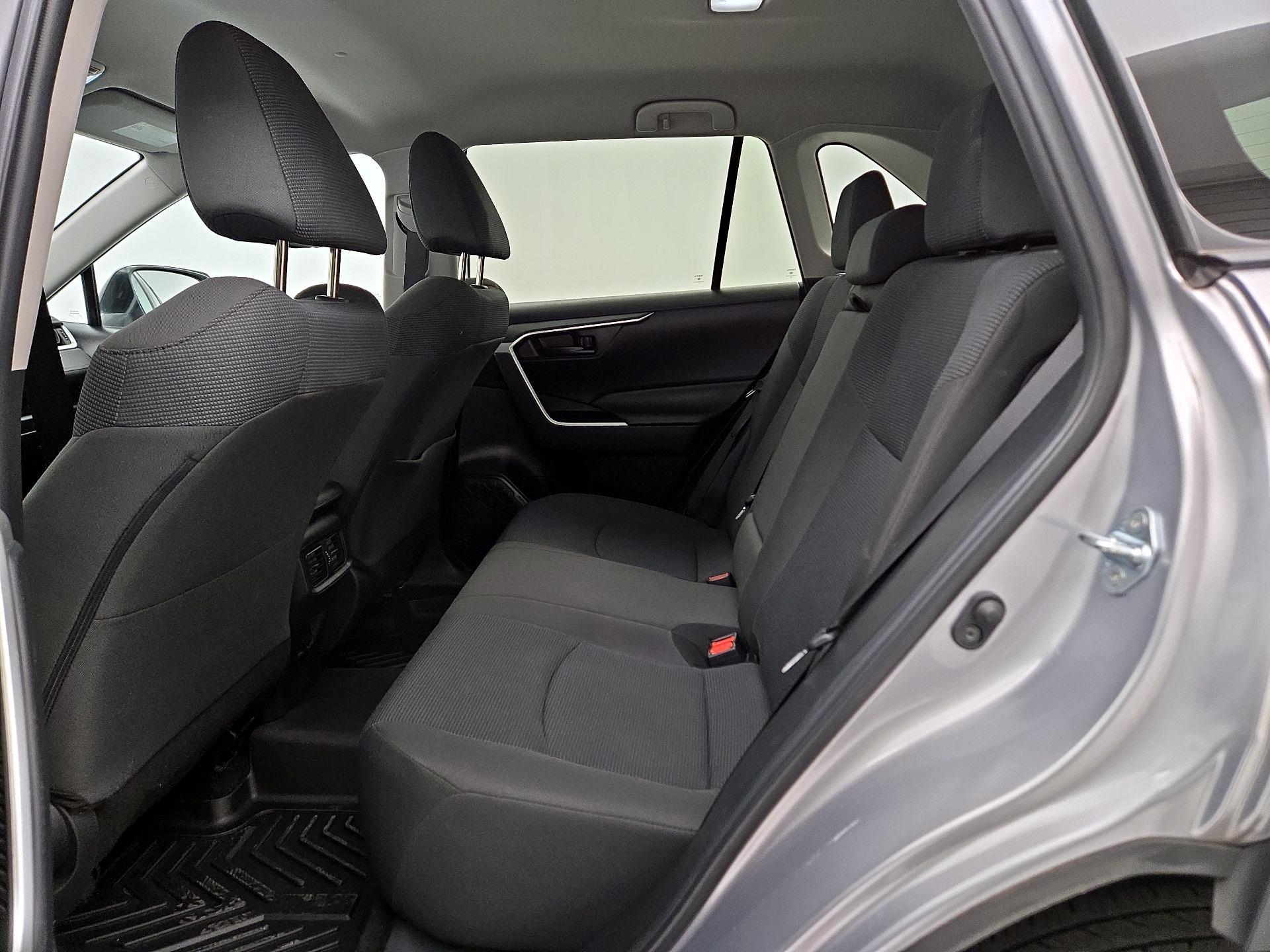 Thumbnail: 2023 Toyota RAV4 - 19