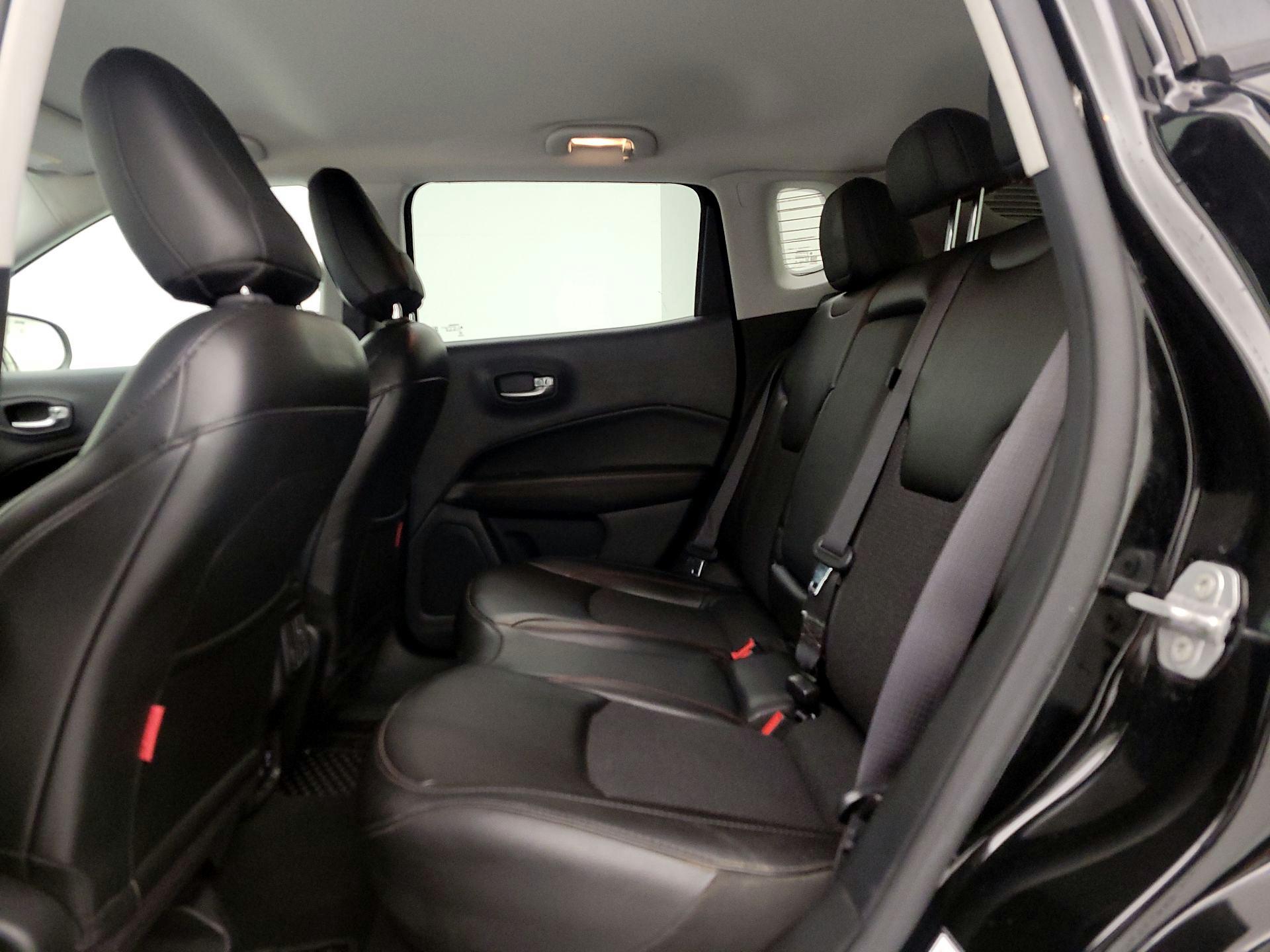 Thumbnail: 2020 Jeep Compass - 20