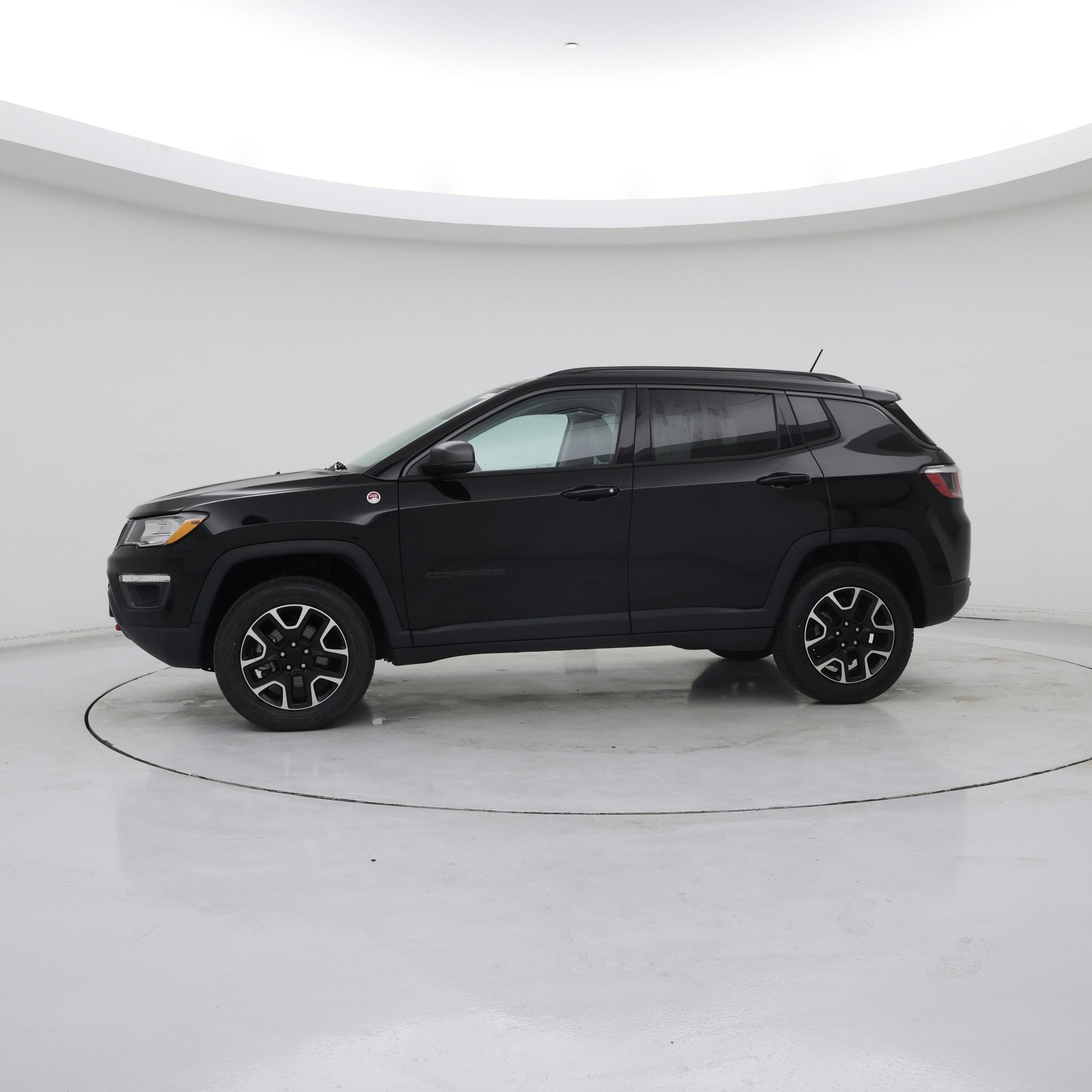 Thumbnail: 2020 Jeep Compass - 3
