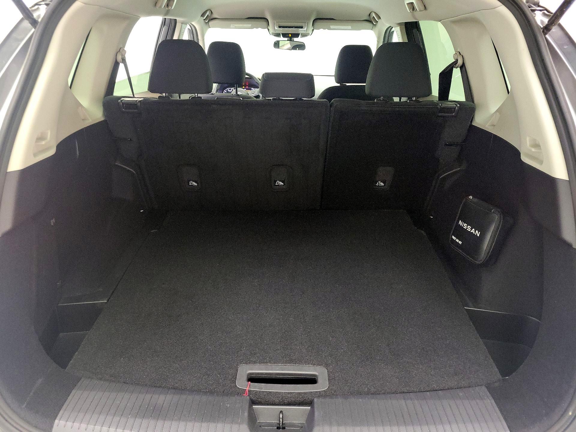 Thumbnail: 2023 Nissan Rogue - 20