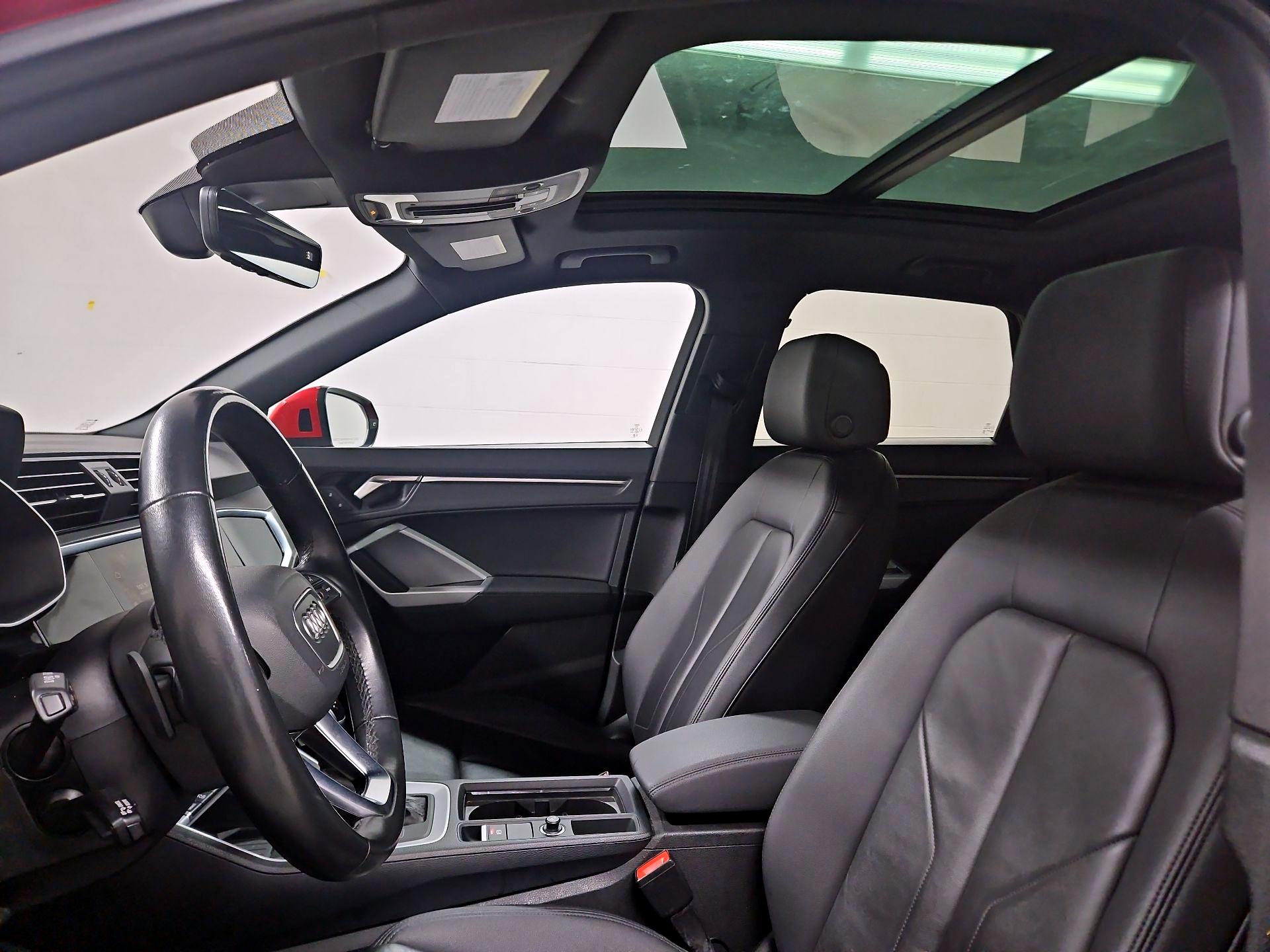 Thumbnail: 2024 Audi Q3 - 19