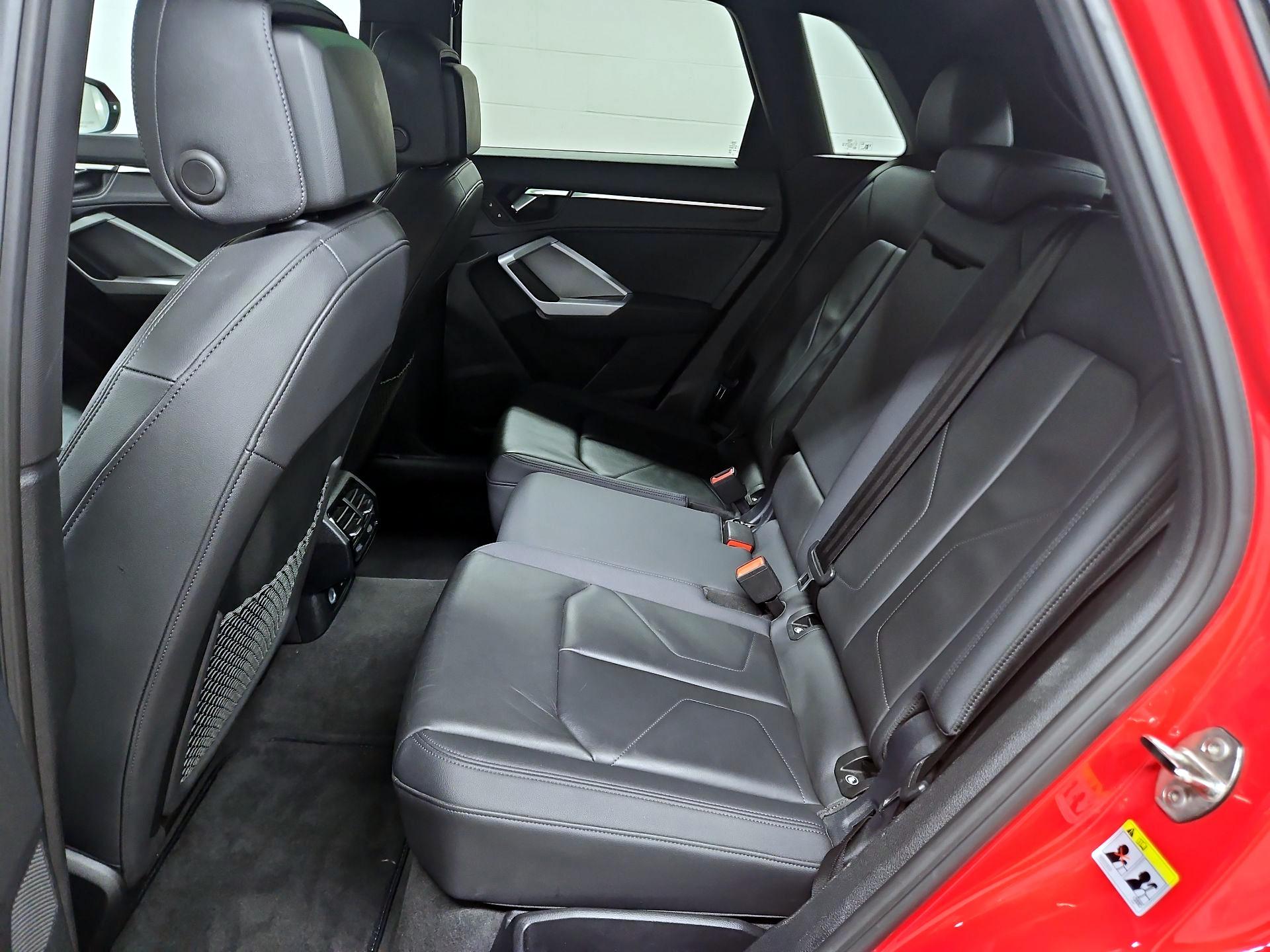 Thumbnail: 2024 Audi Q3 - 20