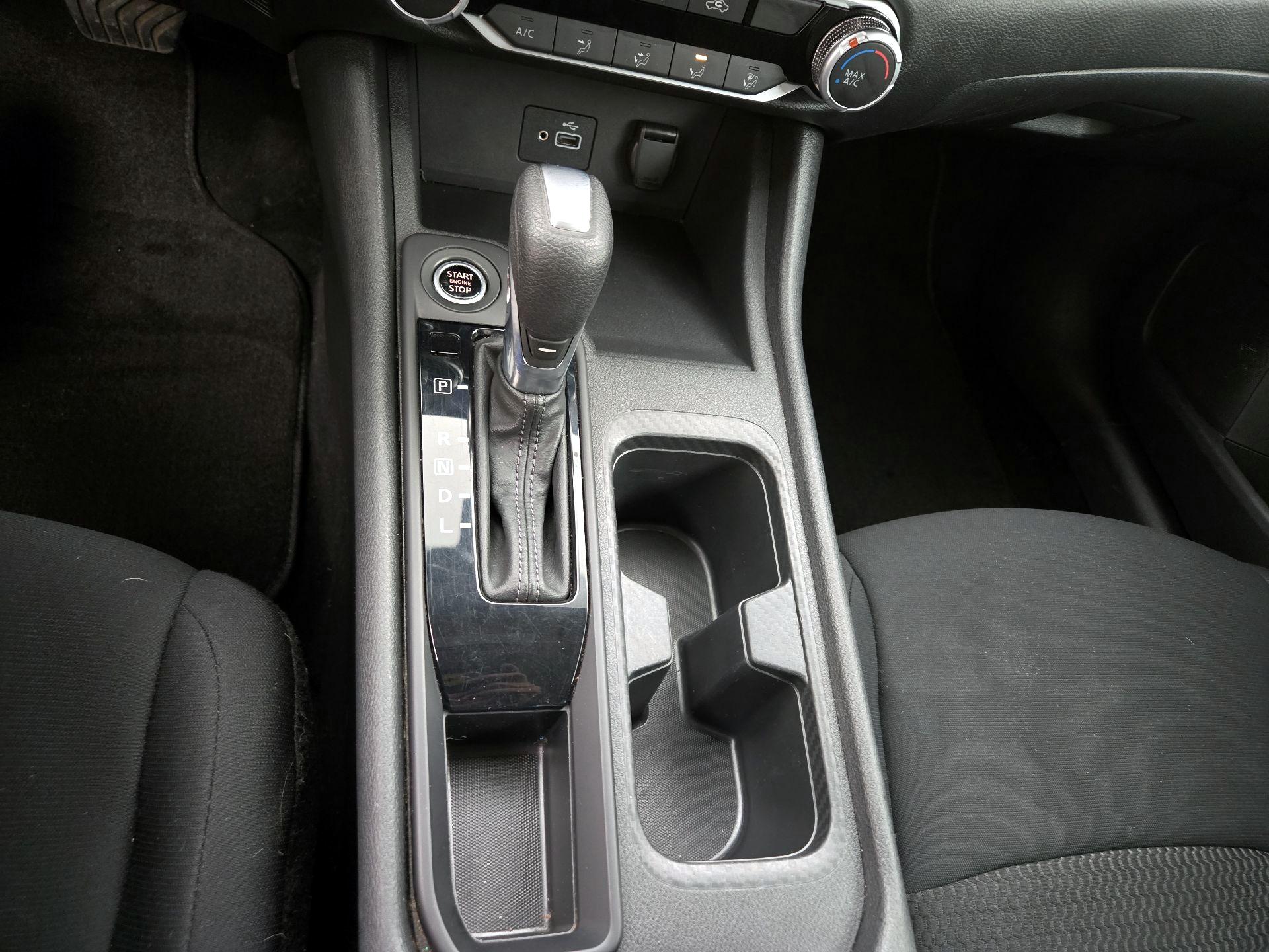 Thumbnail: 2023 Nissan Sentra - 17