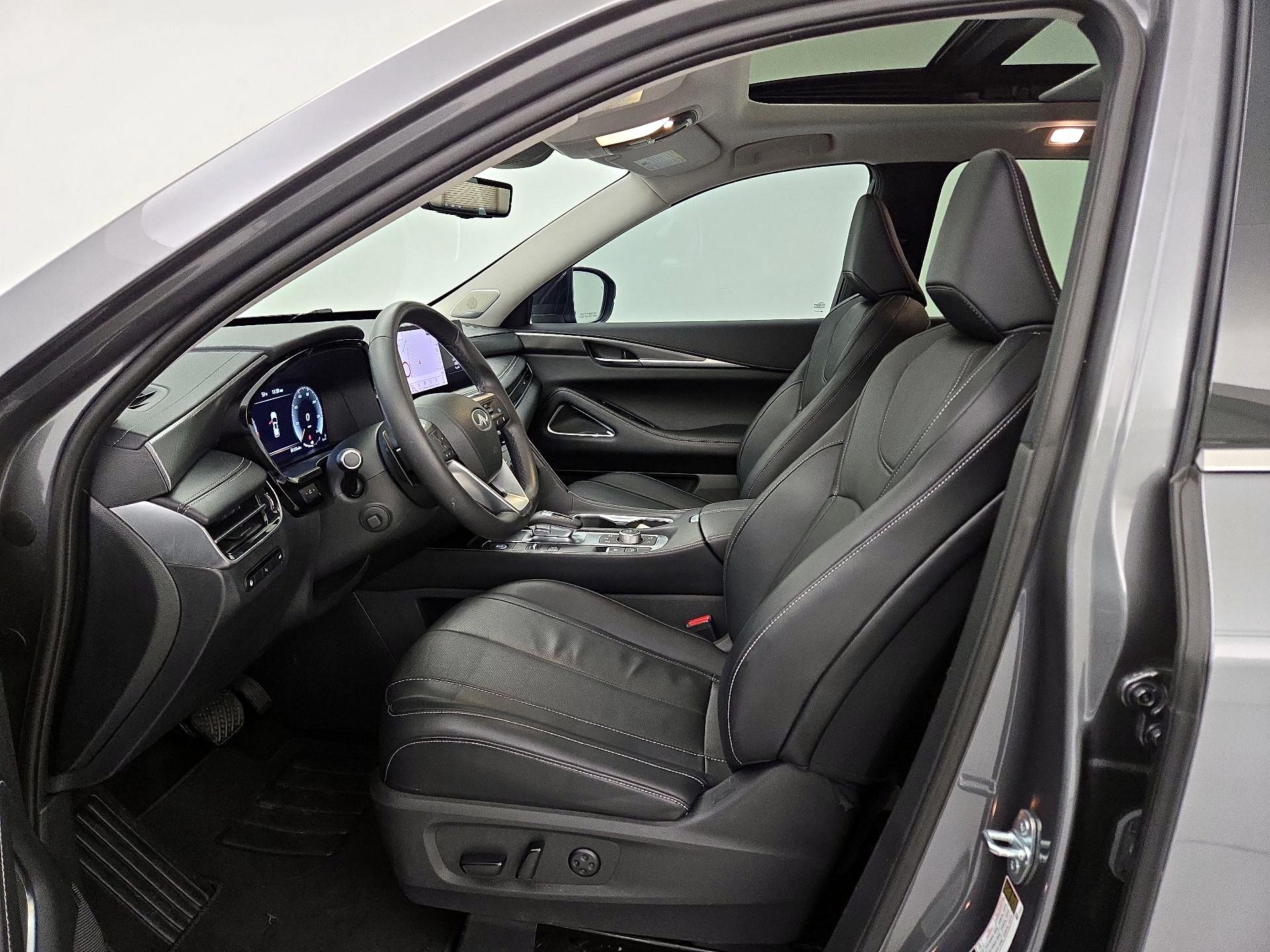 Thumbnail: 2023 INFINITI QX60 - 11