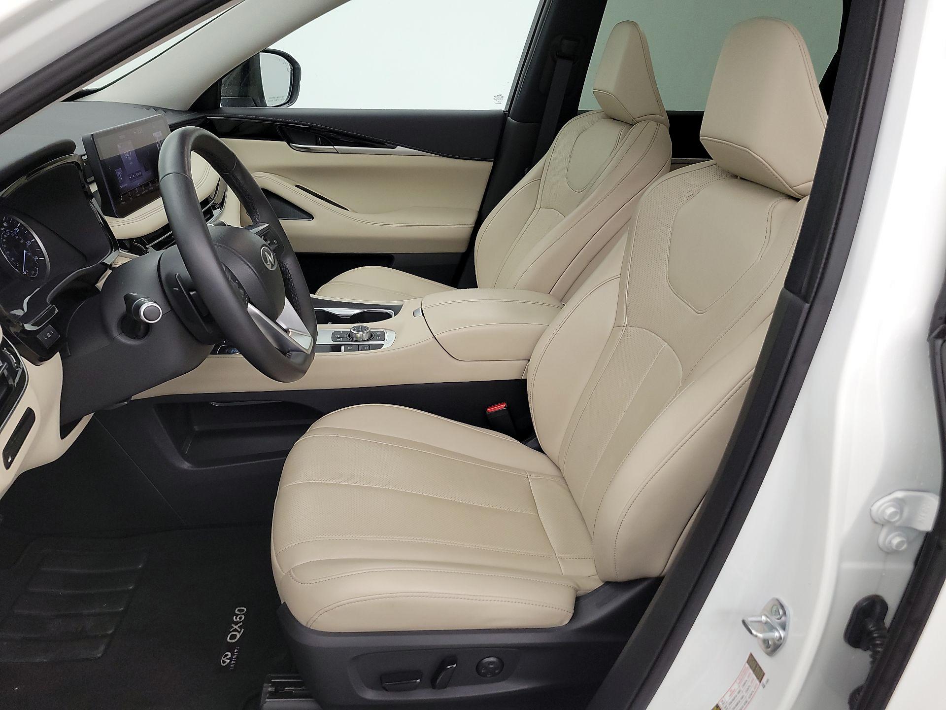 Thumbnail: 2023 INFINITI QX60 - 11