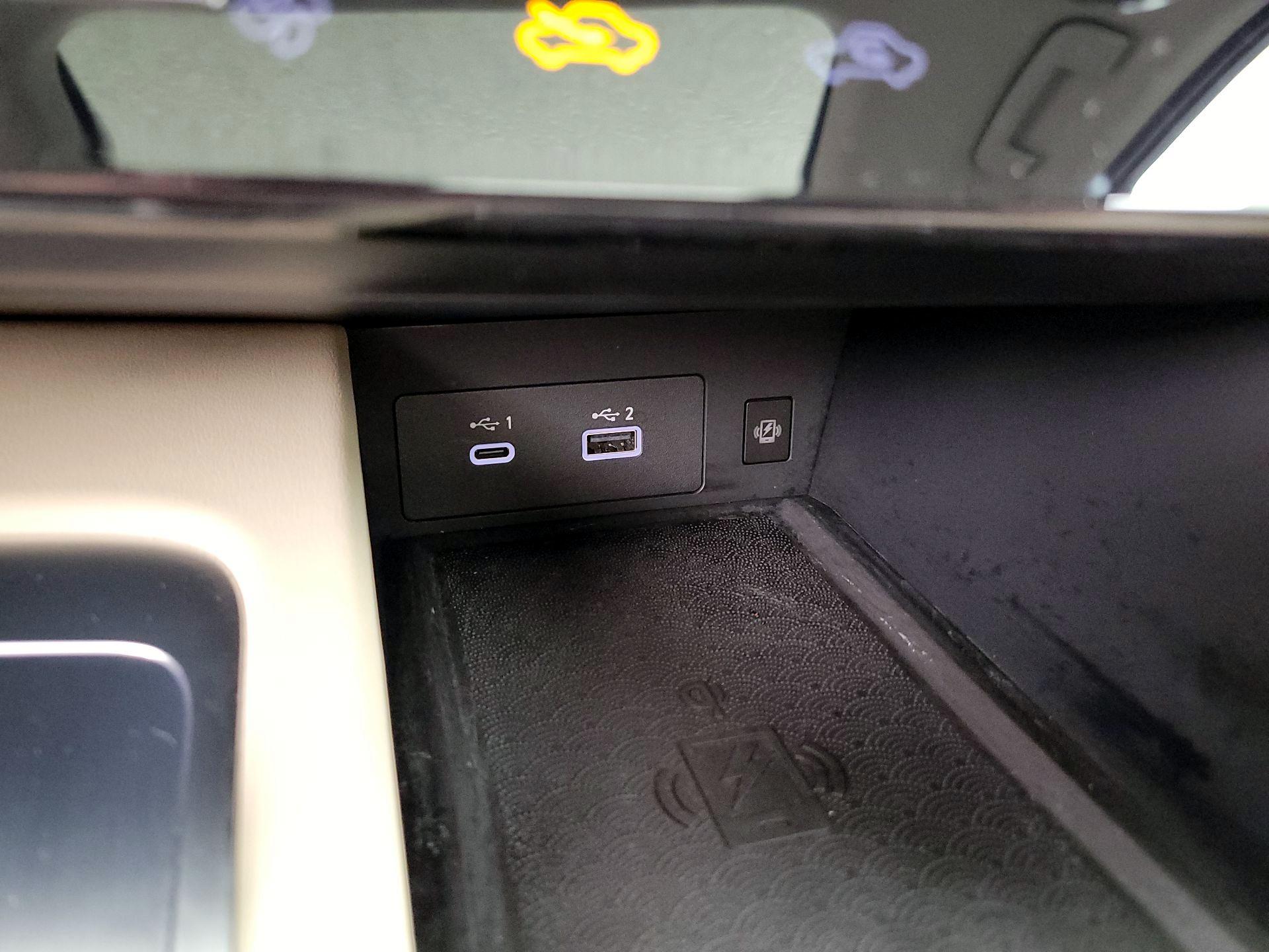 Thumbnail: 2023 INFINITI QX60 - 18