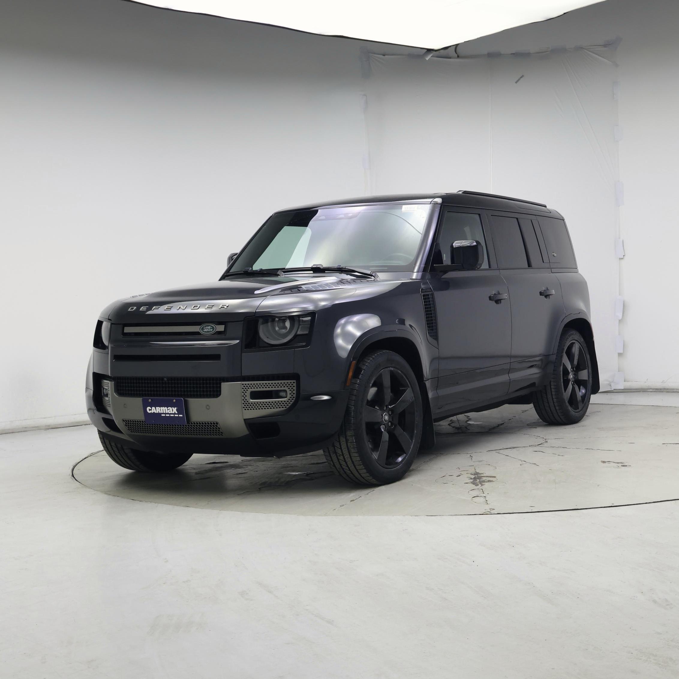 Thumbnail: 2024 Land Rover Defender - 4