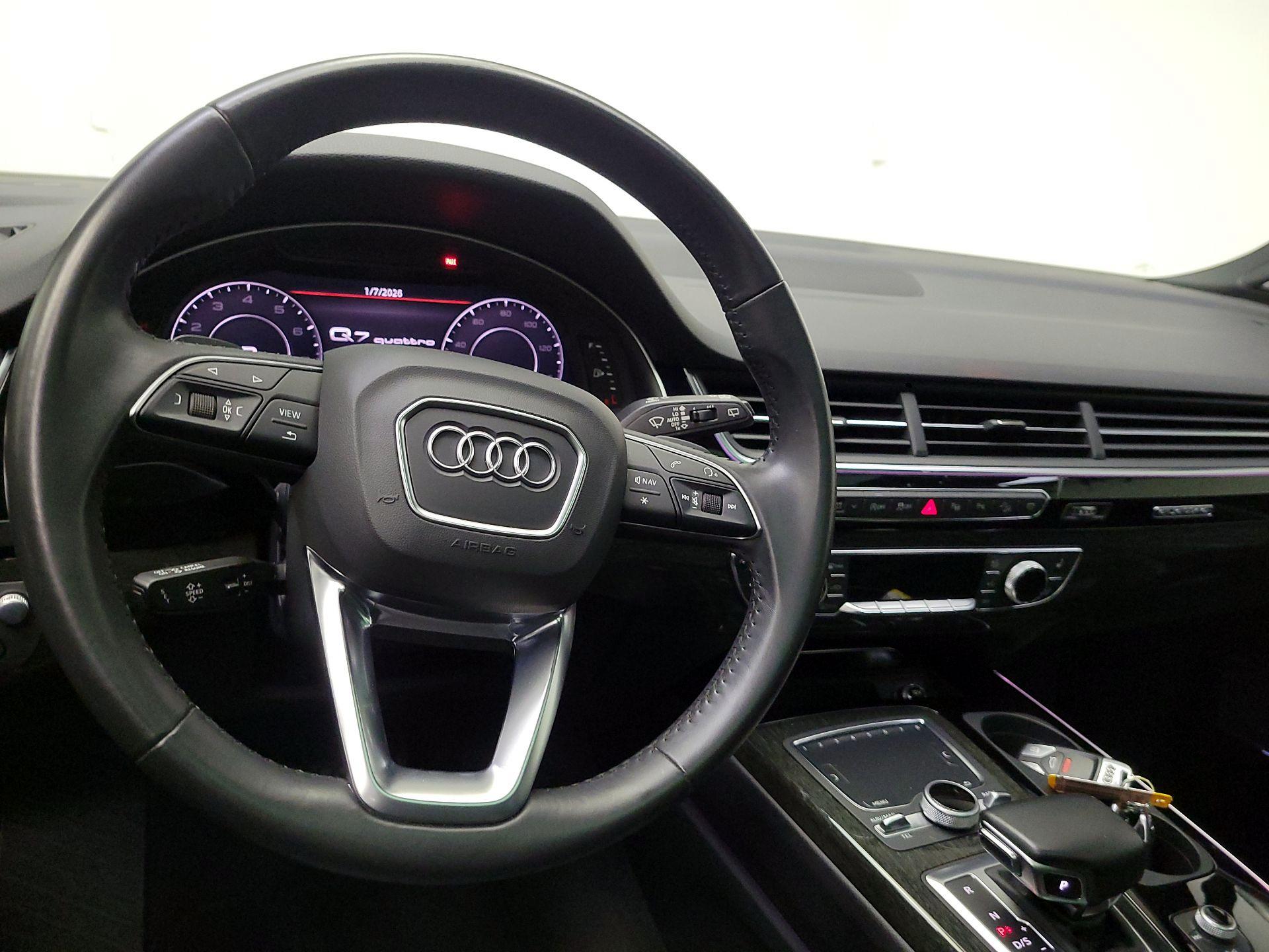 Thumbnail: 2019 Audi Q7 - 10