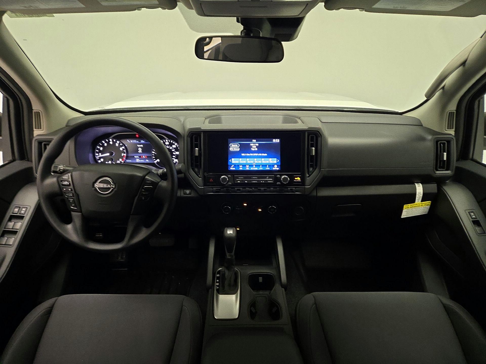 Thumbnail: 2025 Nissan Frontier - 9