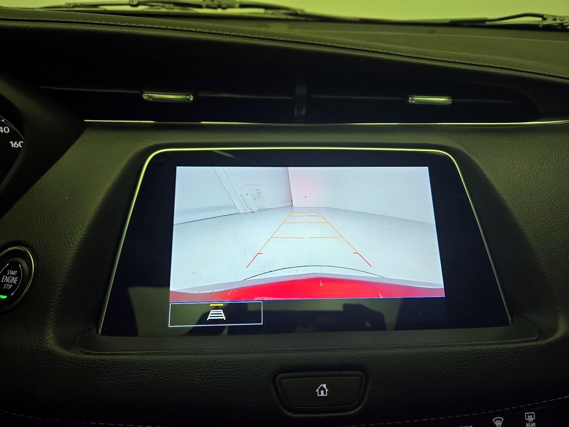 Thumbnail: 2023 Cadillac XT4 - 14