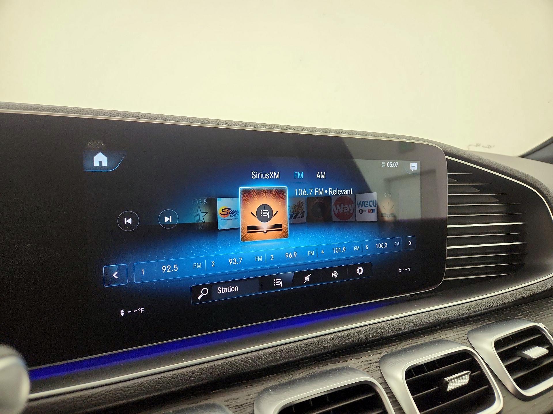 Thumbnail: 2022 Mercedes-Benz GLE - 16