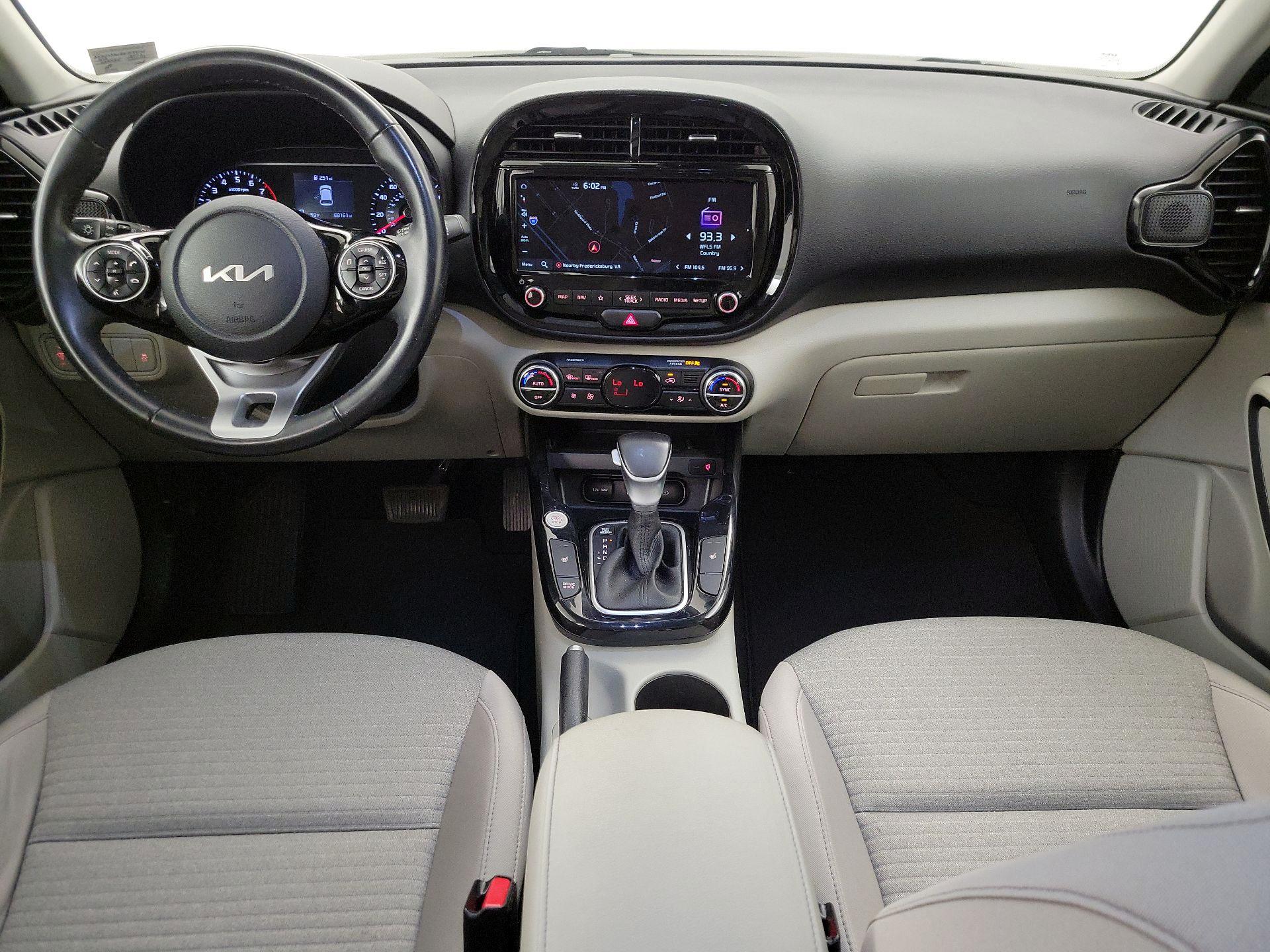Thumbnail: 2022 Kia Soul - 9