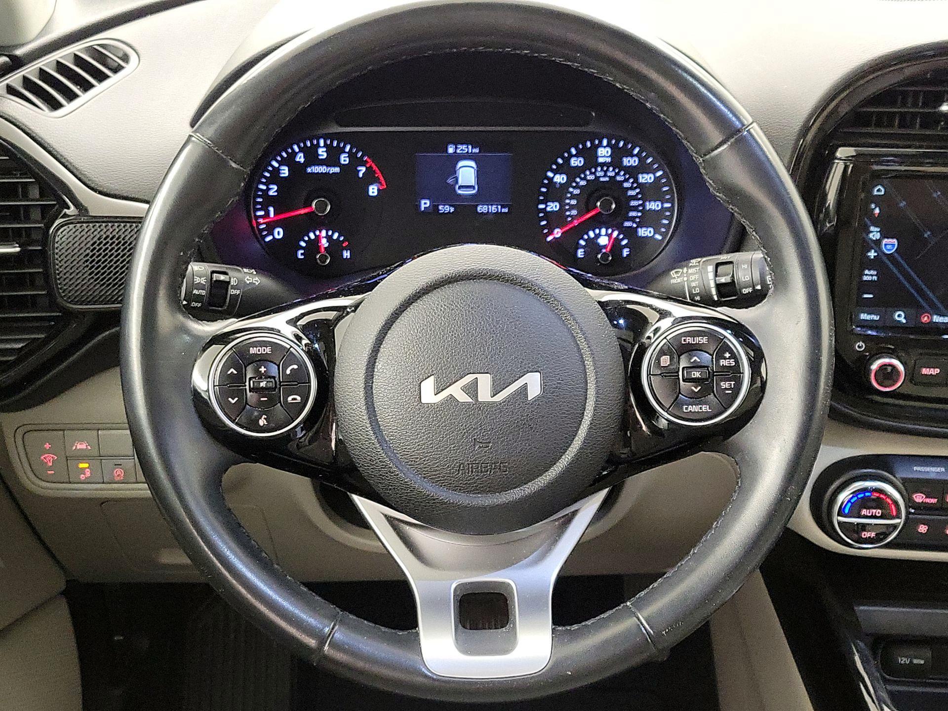 Thumbnail: 2022 Kia Soul - 10