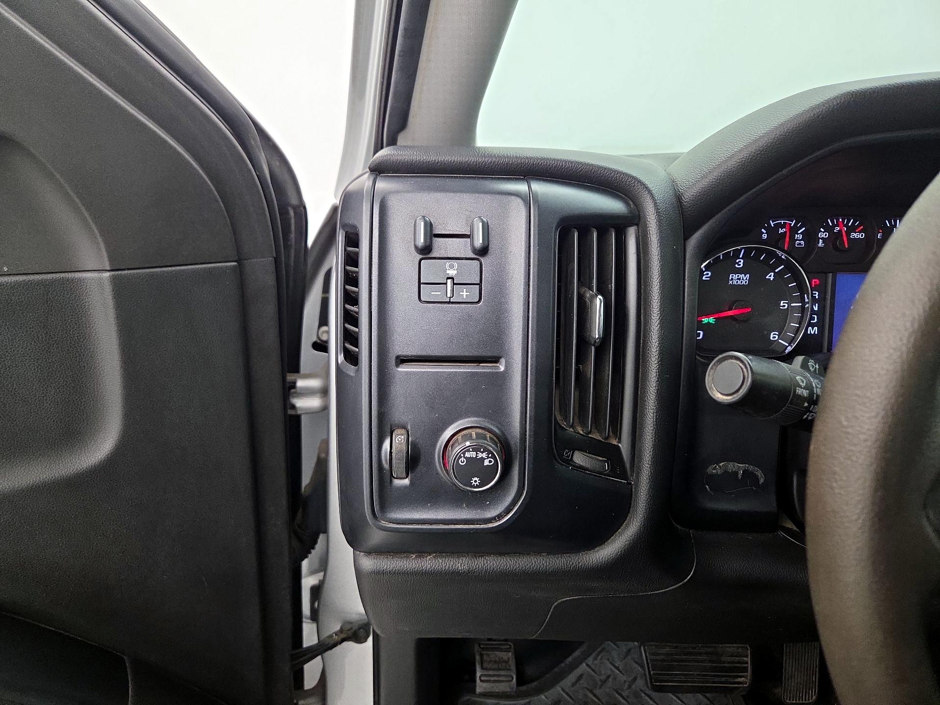 Thumbnail: 2015 GMC Sierra 1500 - 13