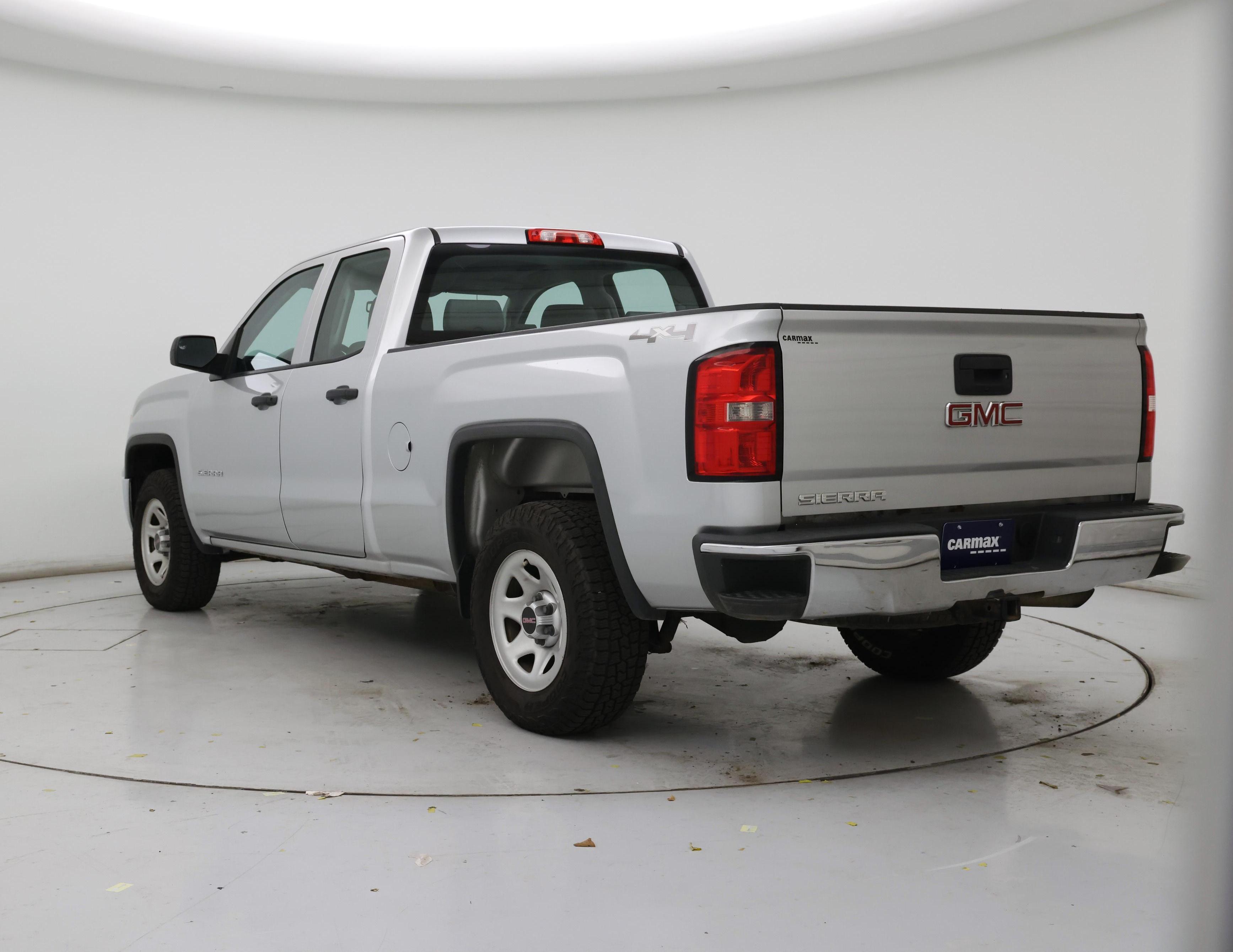 Thumbnail: 2015 GMC Sierra 1500 - 2