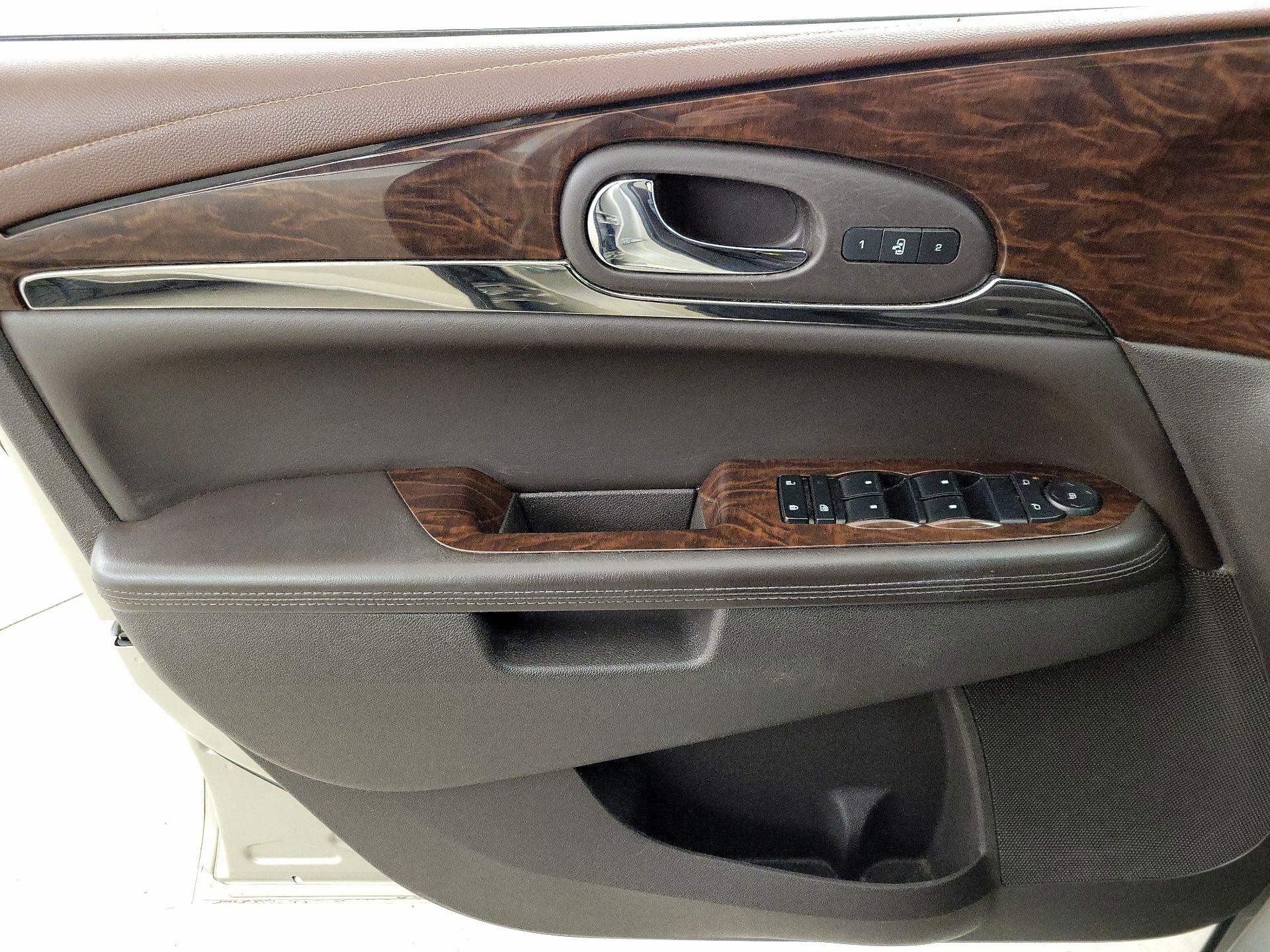 Thumbnail: 2014 Buick Enclave - 12