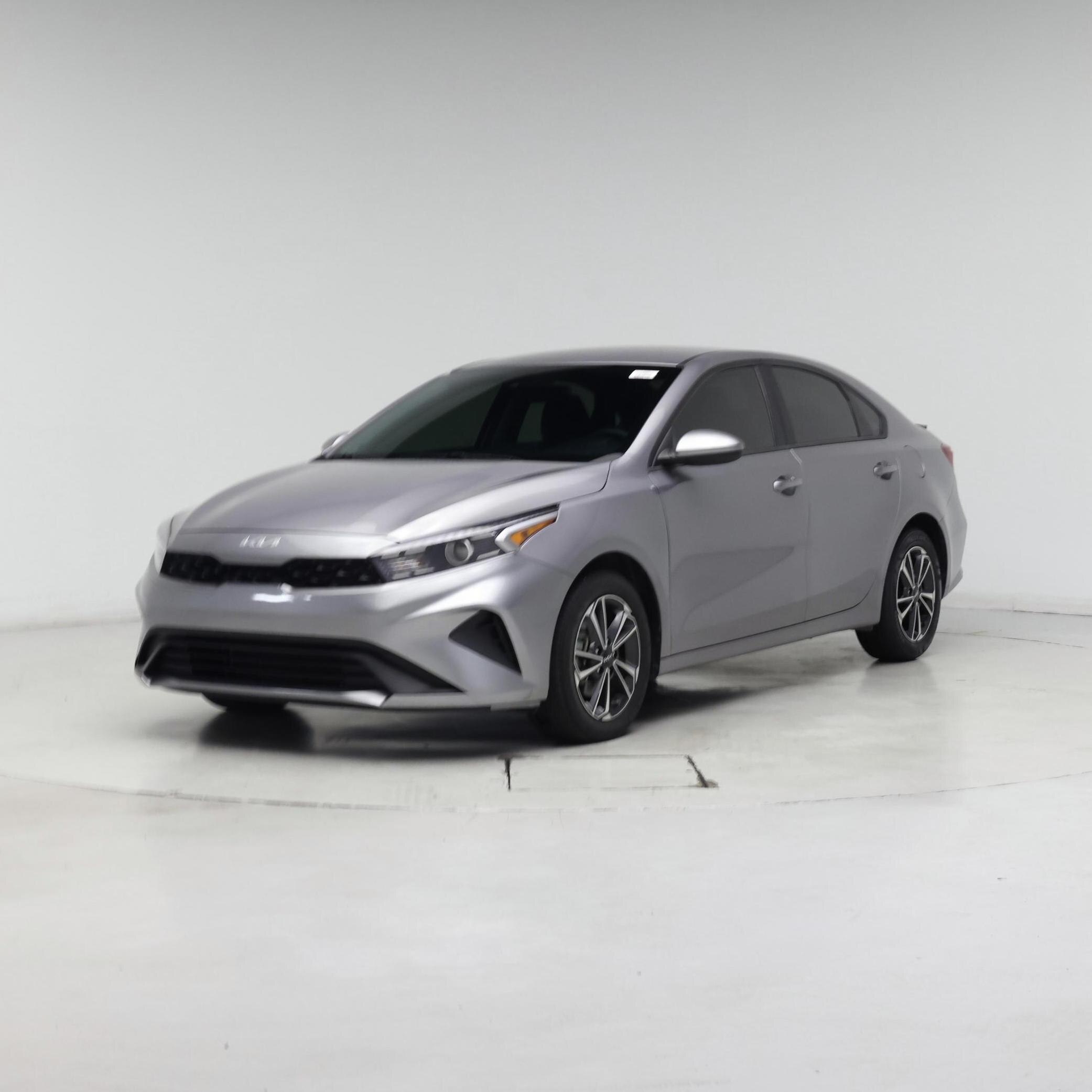 Thumbnail: 2024 Kia Forte - 4