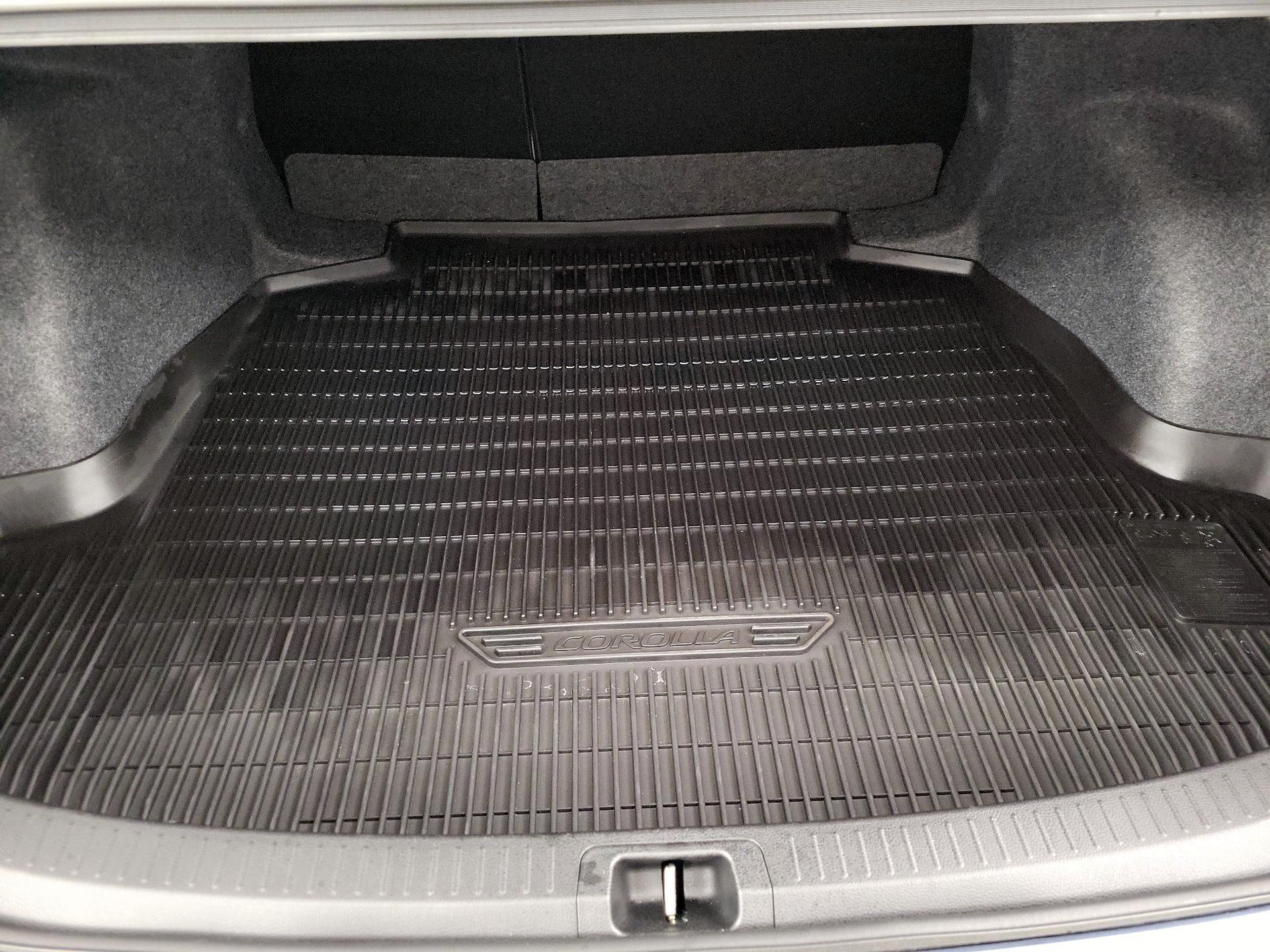 Thumbnail: 2025 Toyota Corolla - 20