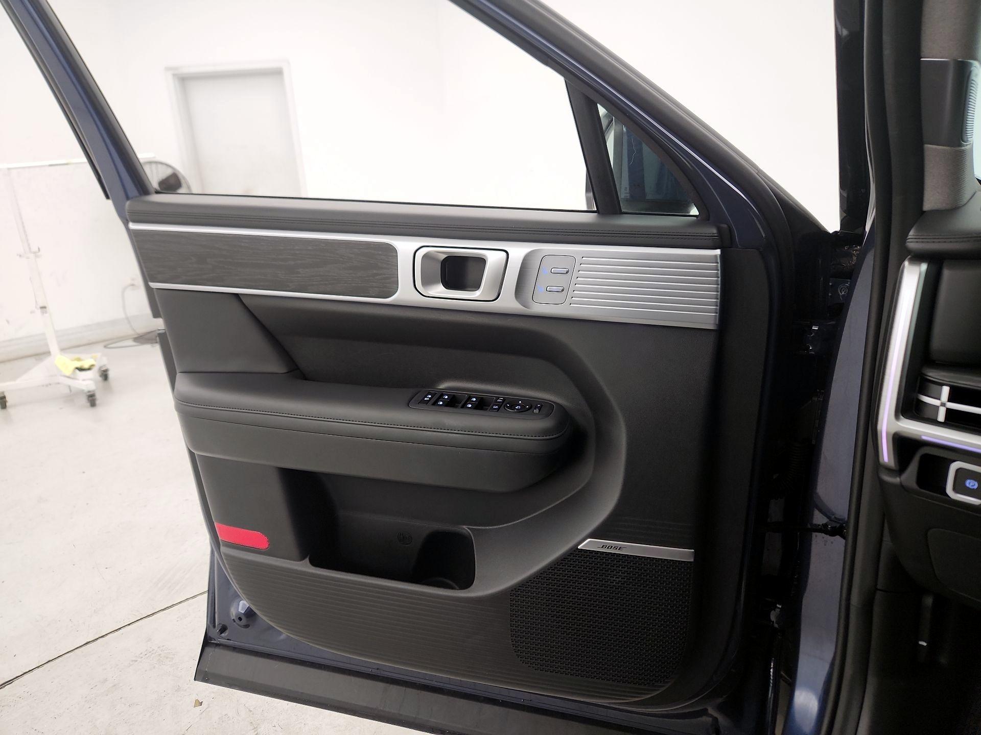 Thumbnail: 2025 Hyundai Santa Fe - 12