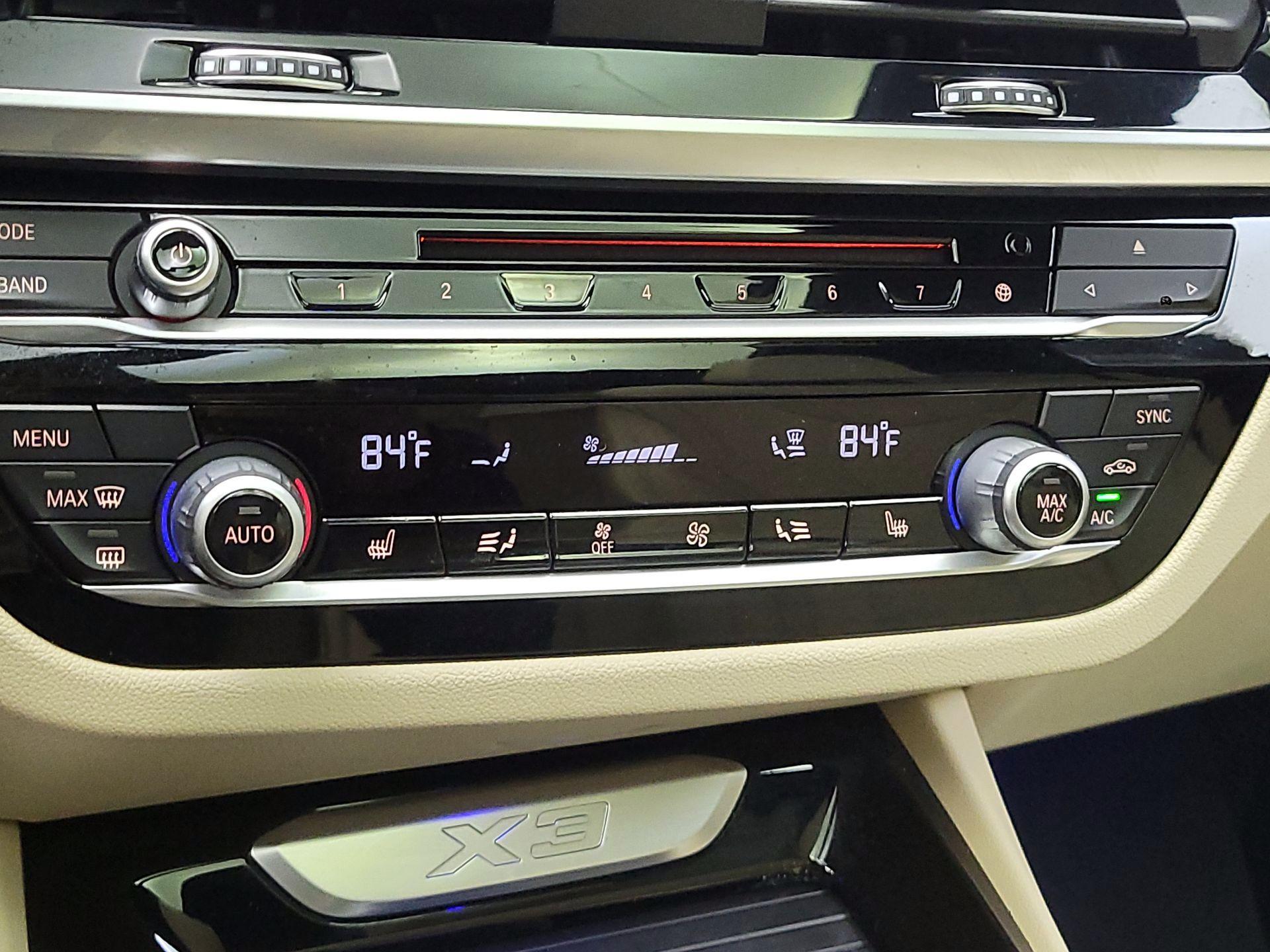 Thumbnail: 2019 BMW X3 - 17